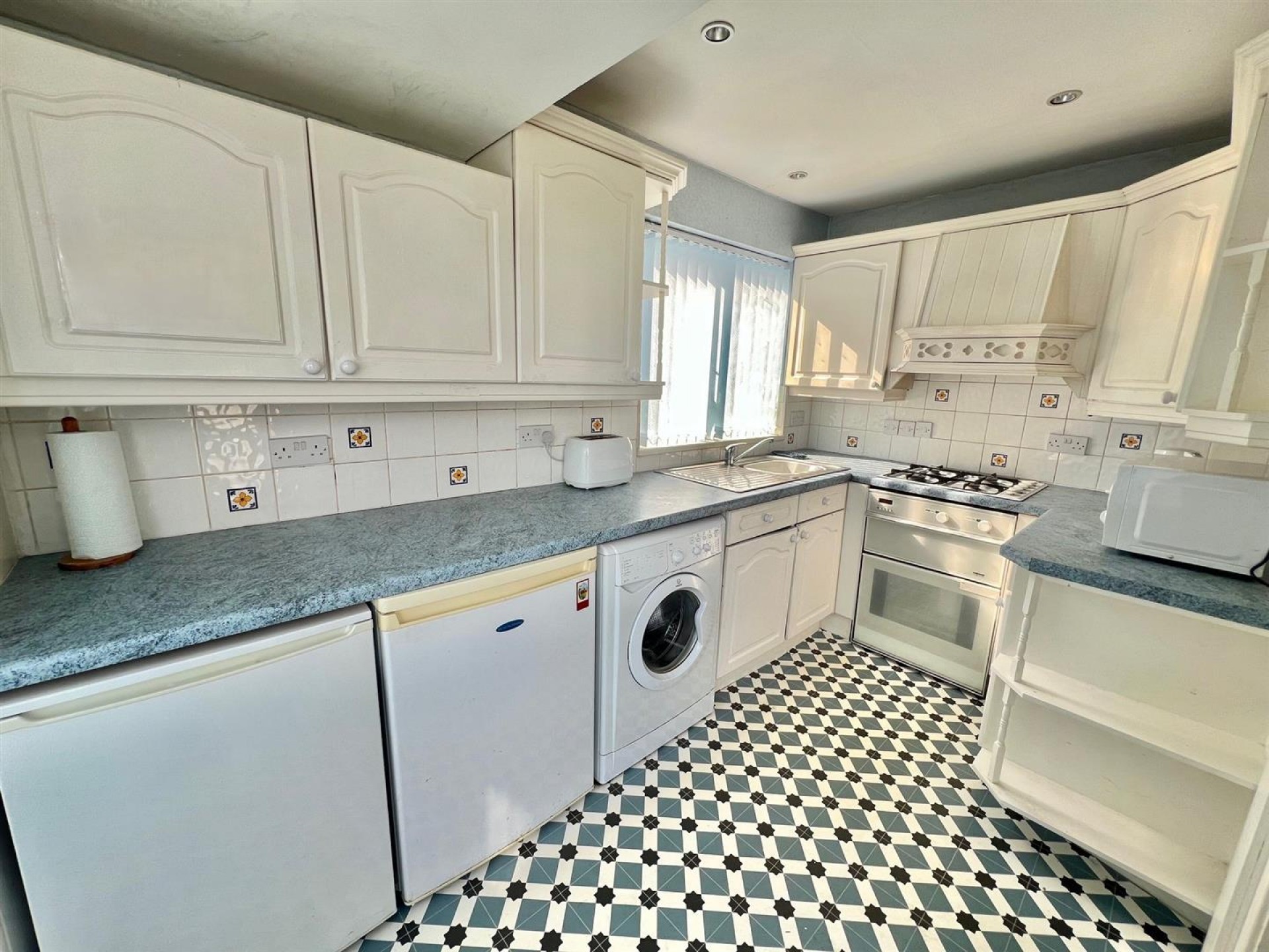 Images for Norton Close, Halifax