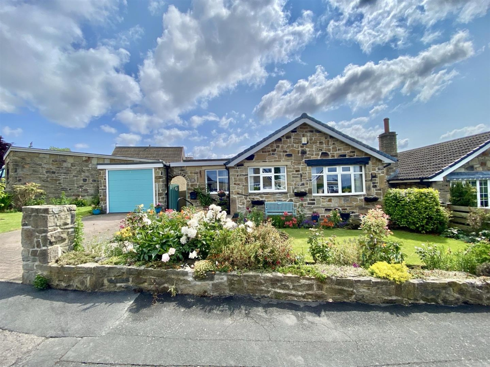 Images for Lady Heton Drive, Mirfield