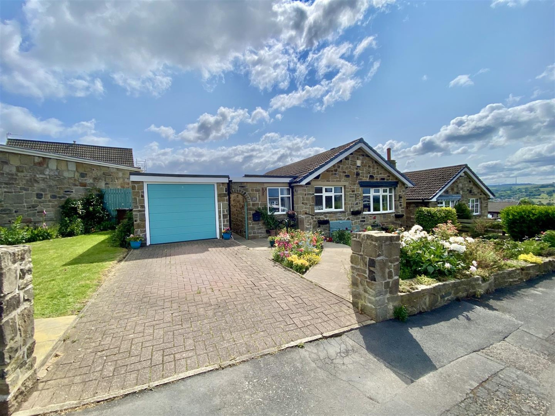Images for Lady Heton Drive, Mirfield