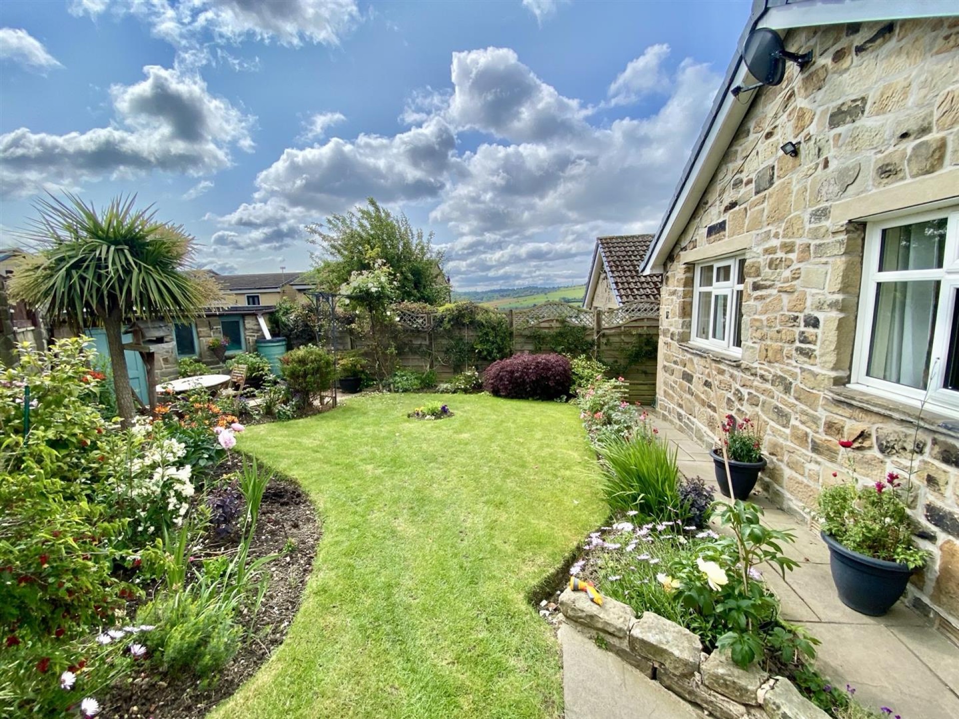 Images for Lady Heton Drive, Mirfield