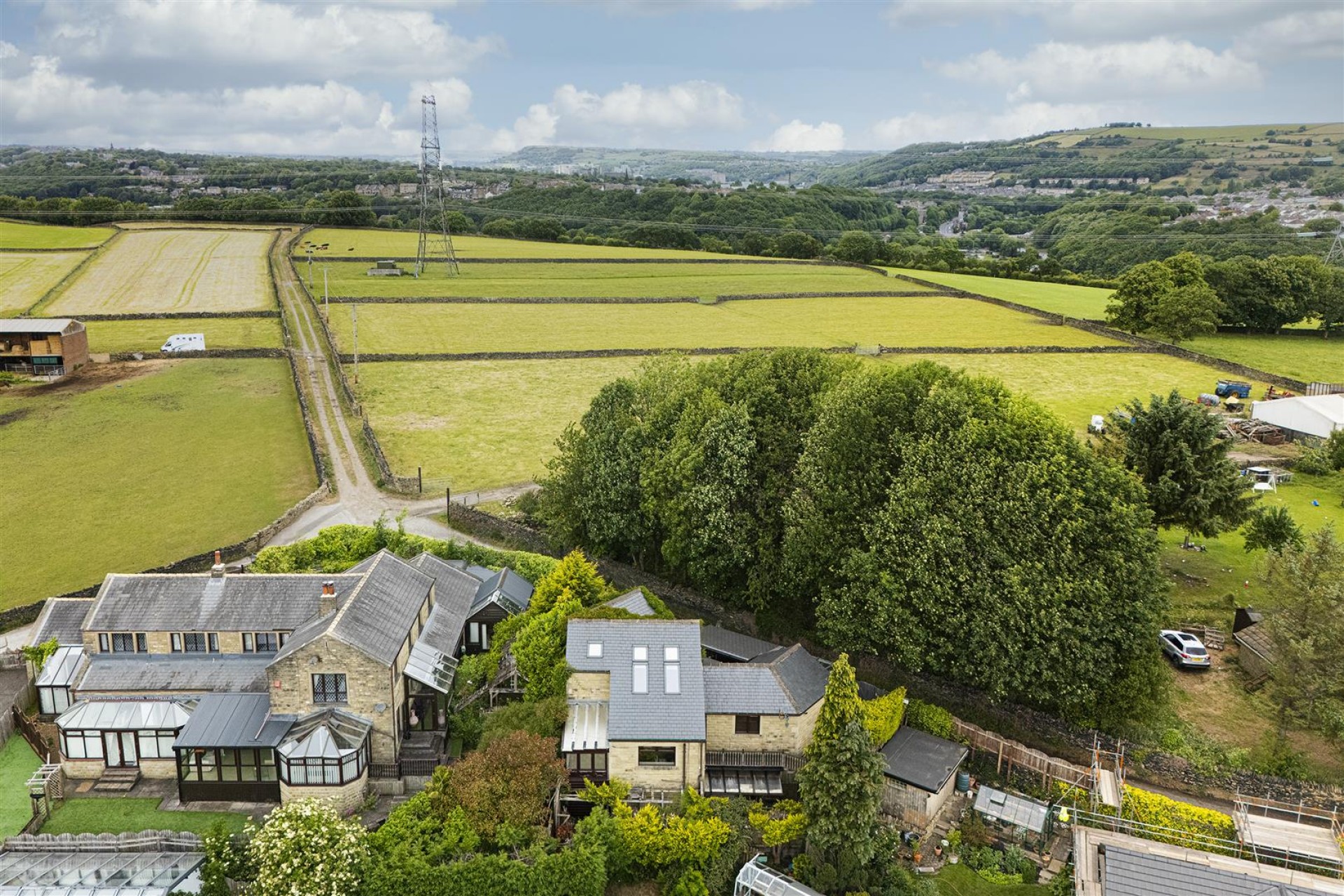 Images for Hoults Lane, Greetland, Halifax