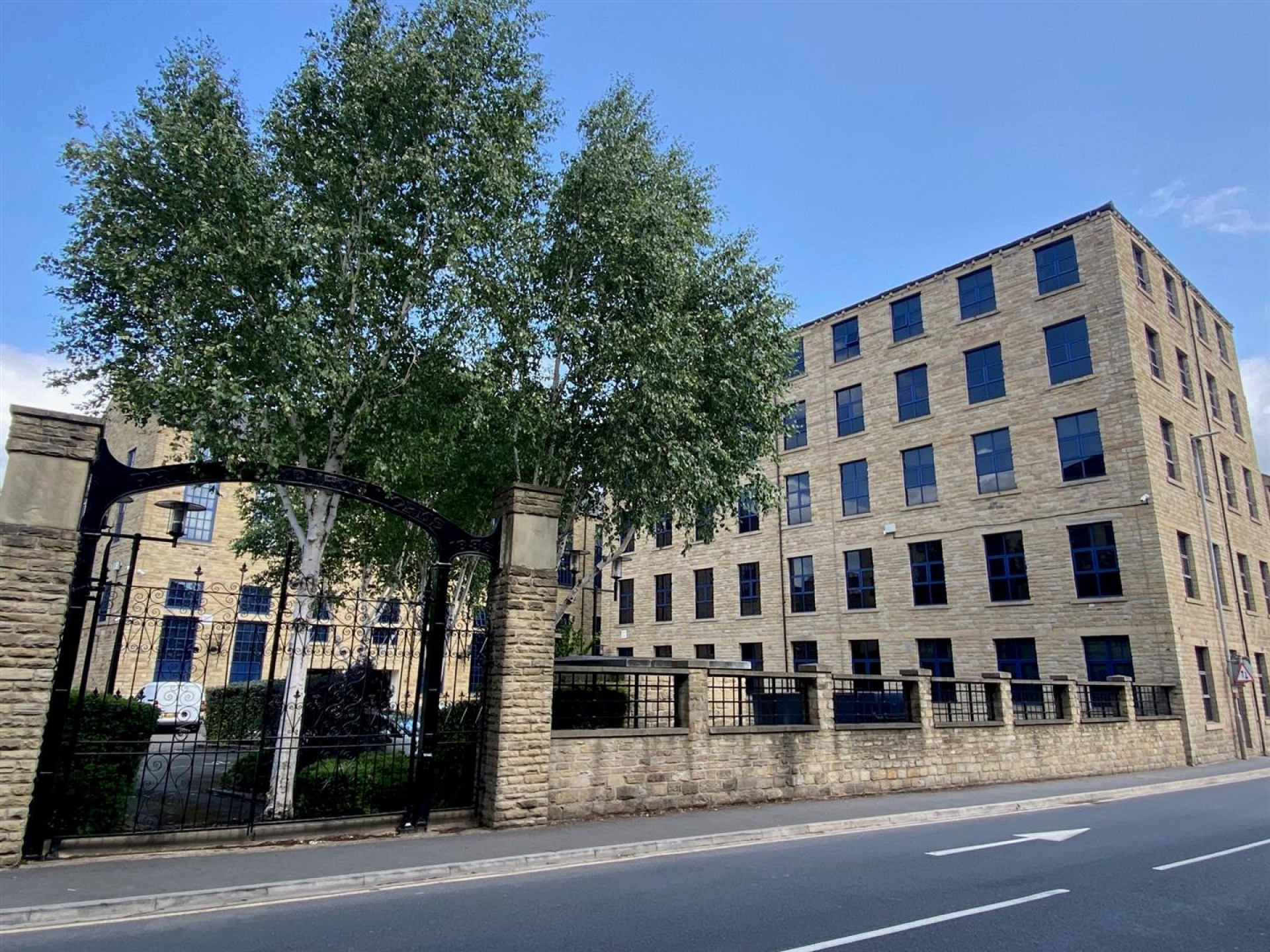 Images for 5 Firth Street, Huddersfield