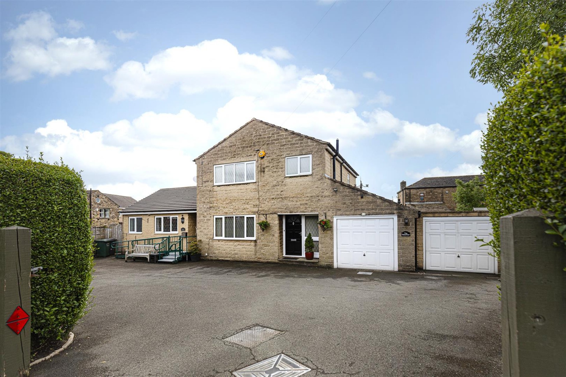 Images for Lee Green, Mirfield