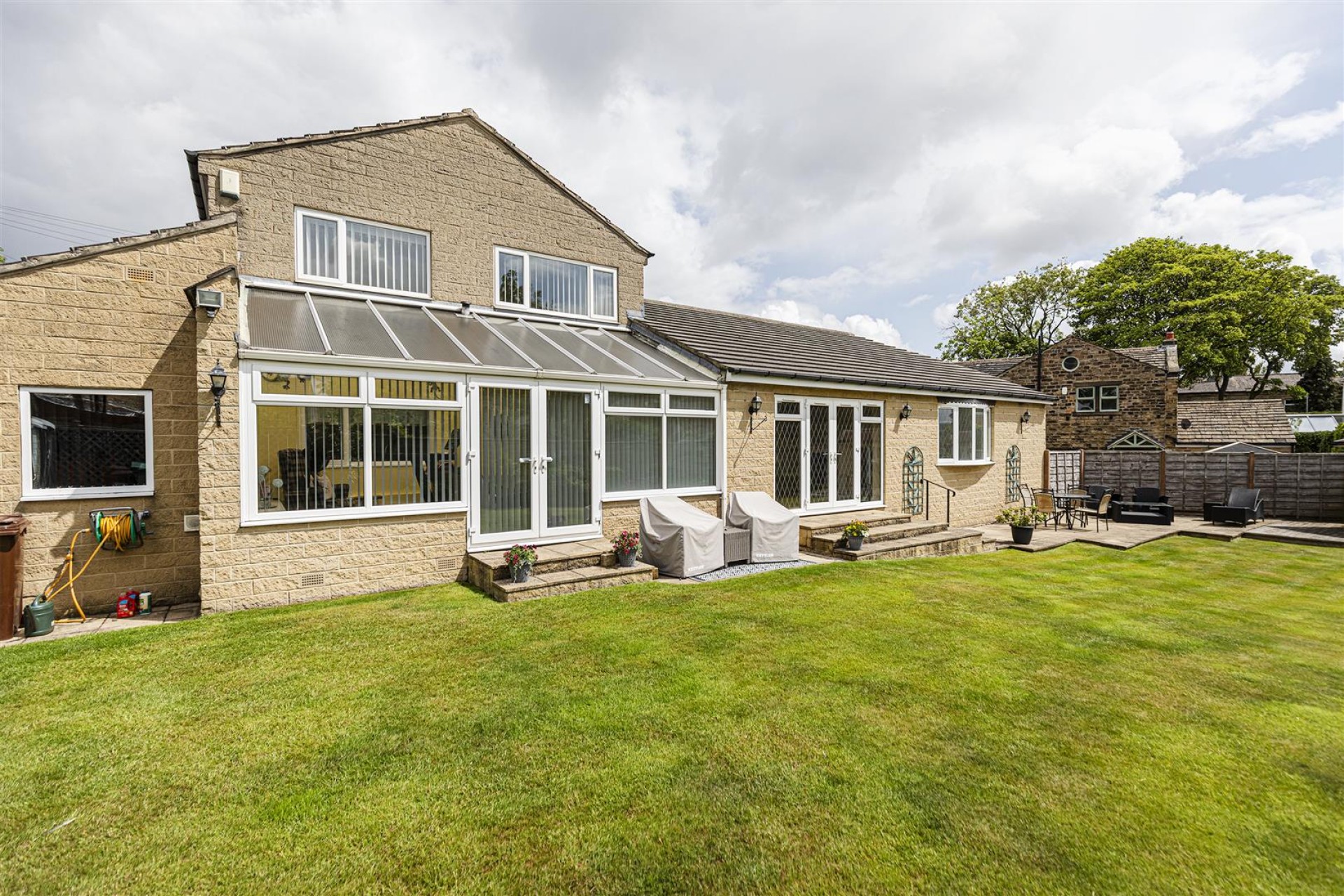 Images for Lee Green, Mirfield
