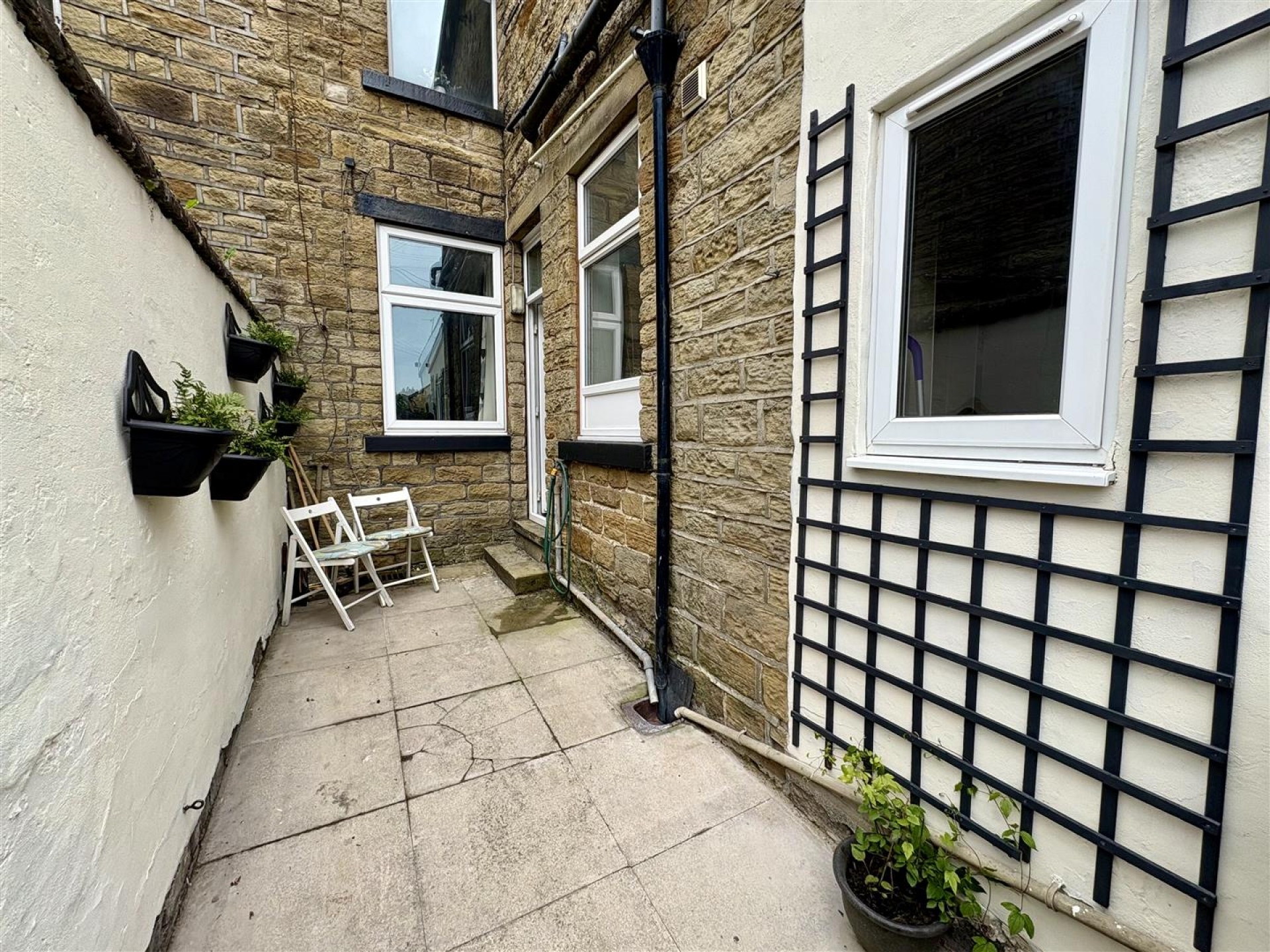 Images for Elizabeth Street, Elland