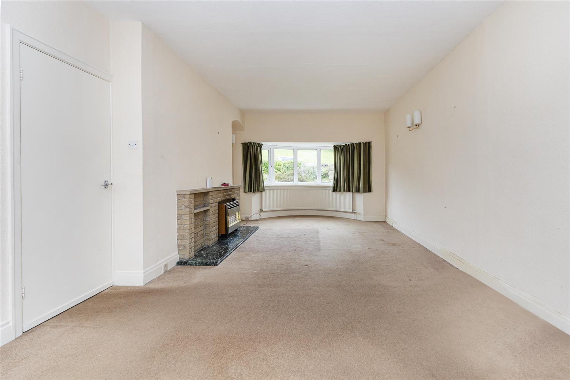 Images for Lumb Lane, Almondbury, Huddersfield