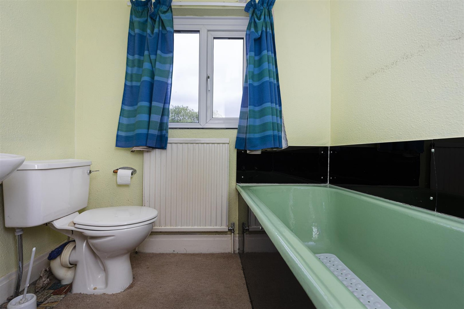 Images for Lumb Lane, Almondbury, Huddersfield