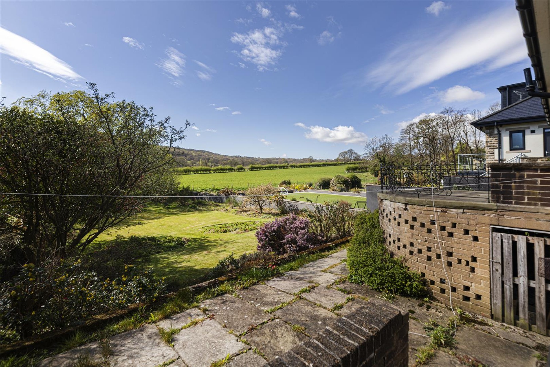 Images for Lumb Lane, Almondbury, Huddersfield