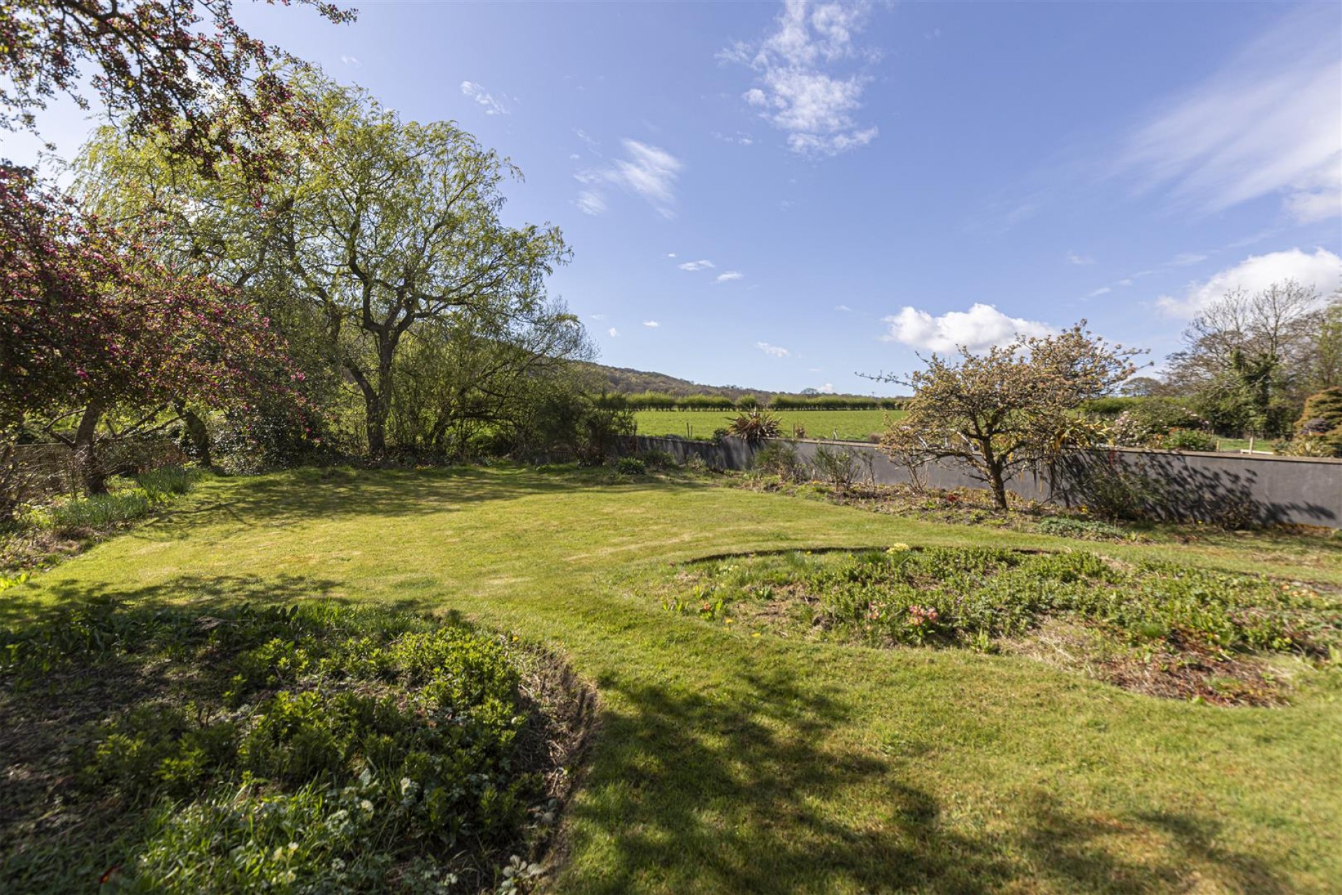 Images for Lumb Lane, Almondbury, Huddersfield