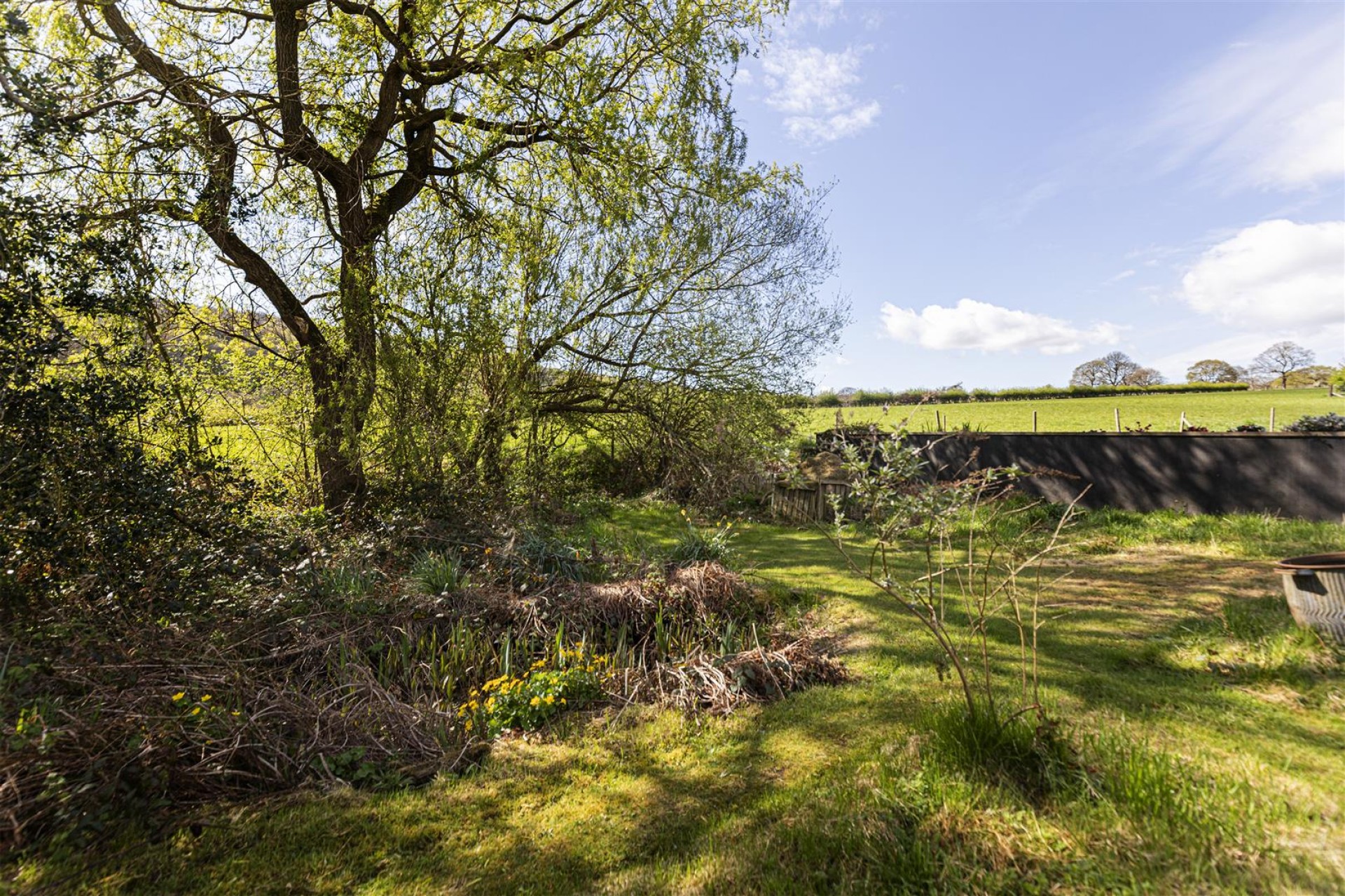 Images for Lumb Lane, Almondbury, Huddersfield