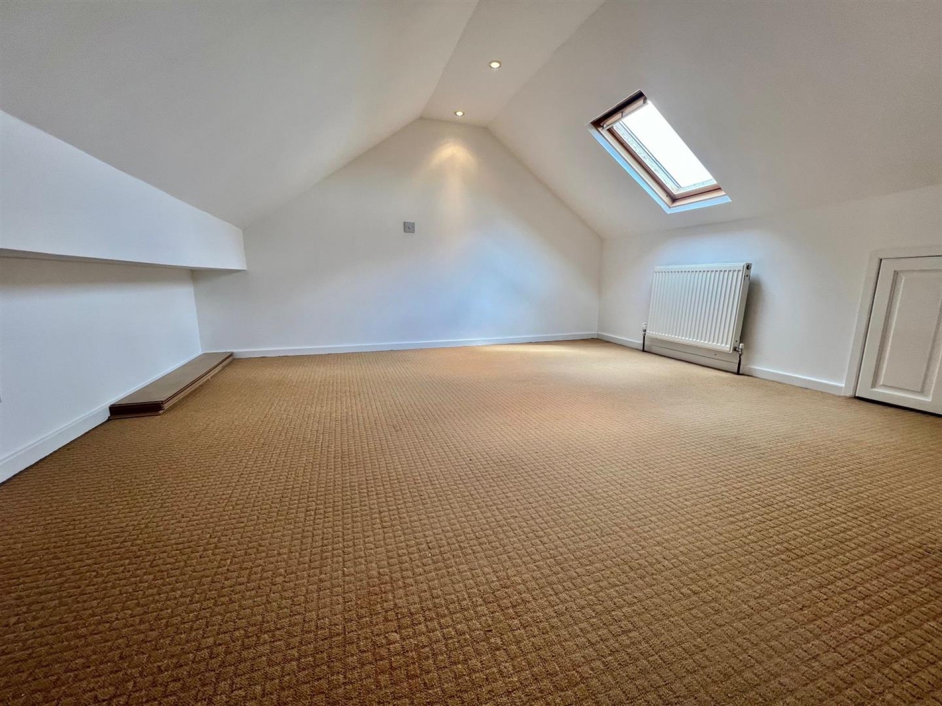 Images for Warrenside, Deighton, Huddersfield