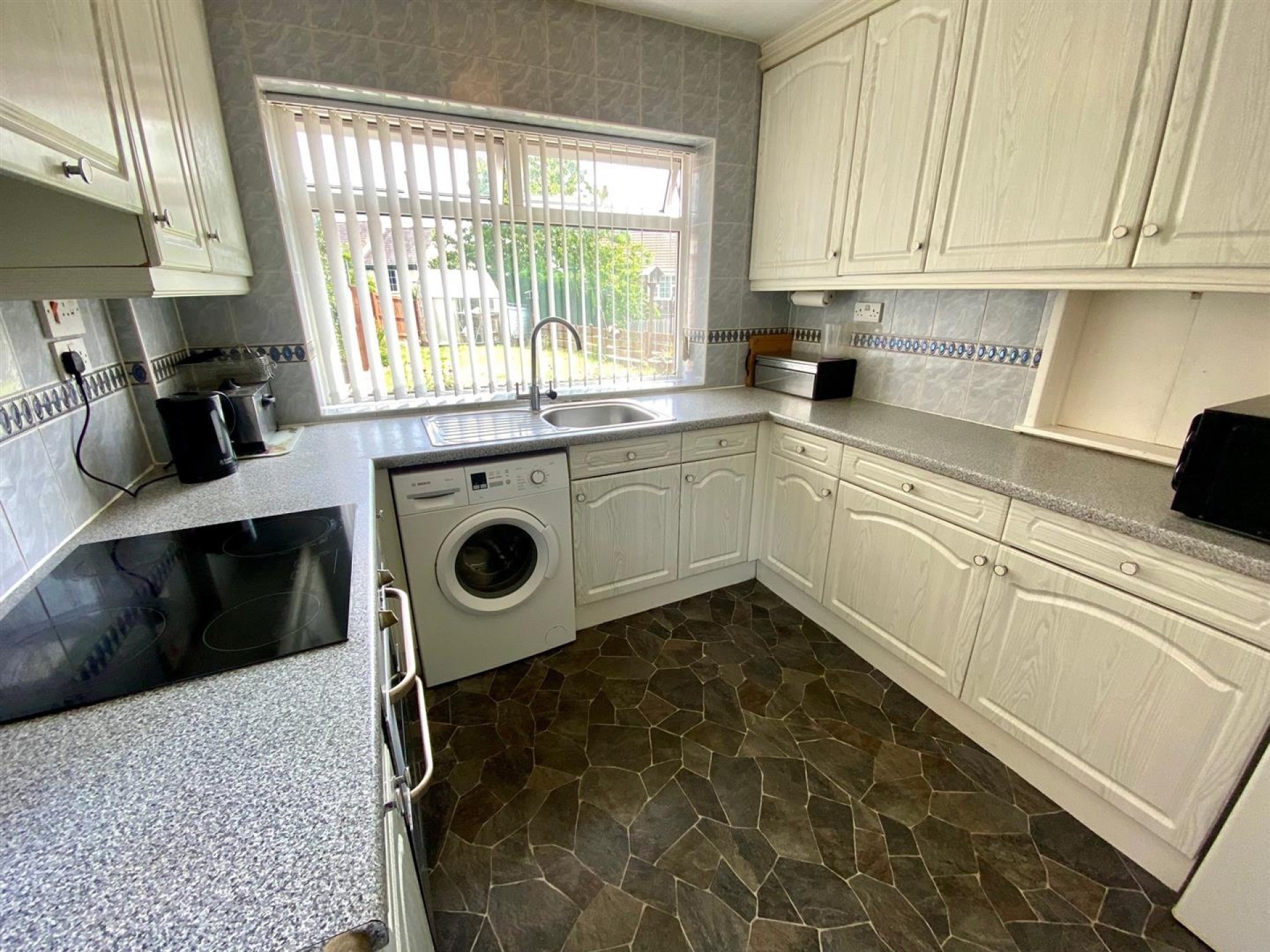 Images for Hammerton Road, Fartown, Huddersfield