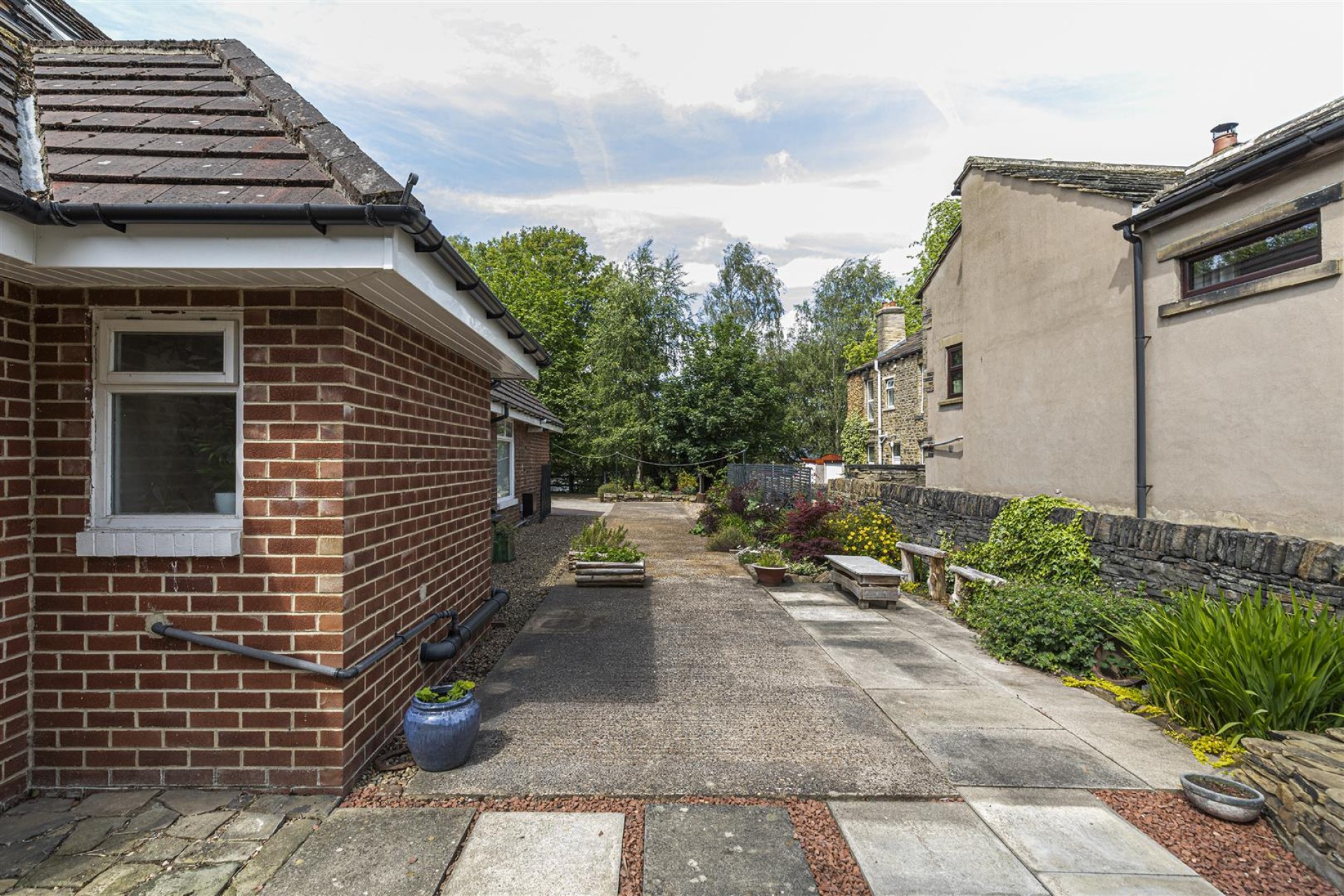 Images for Toothill Bank Terrace, Brighouse