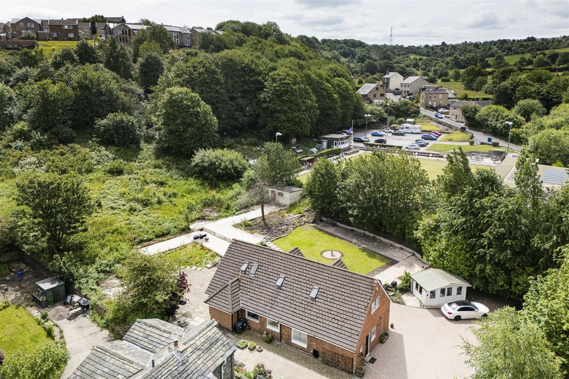 Images for Toothill Bank Terrace, Brighouse