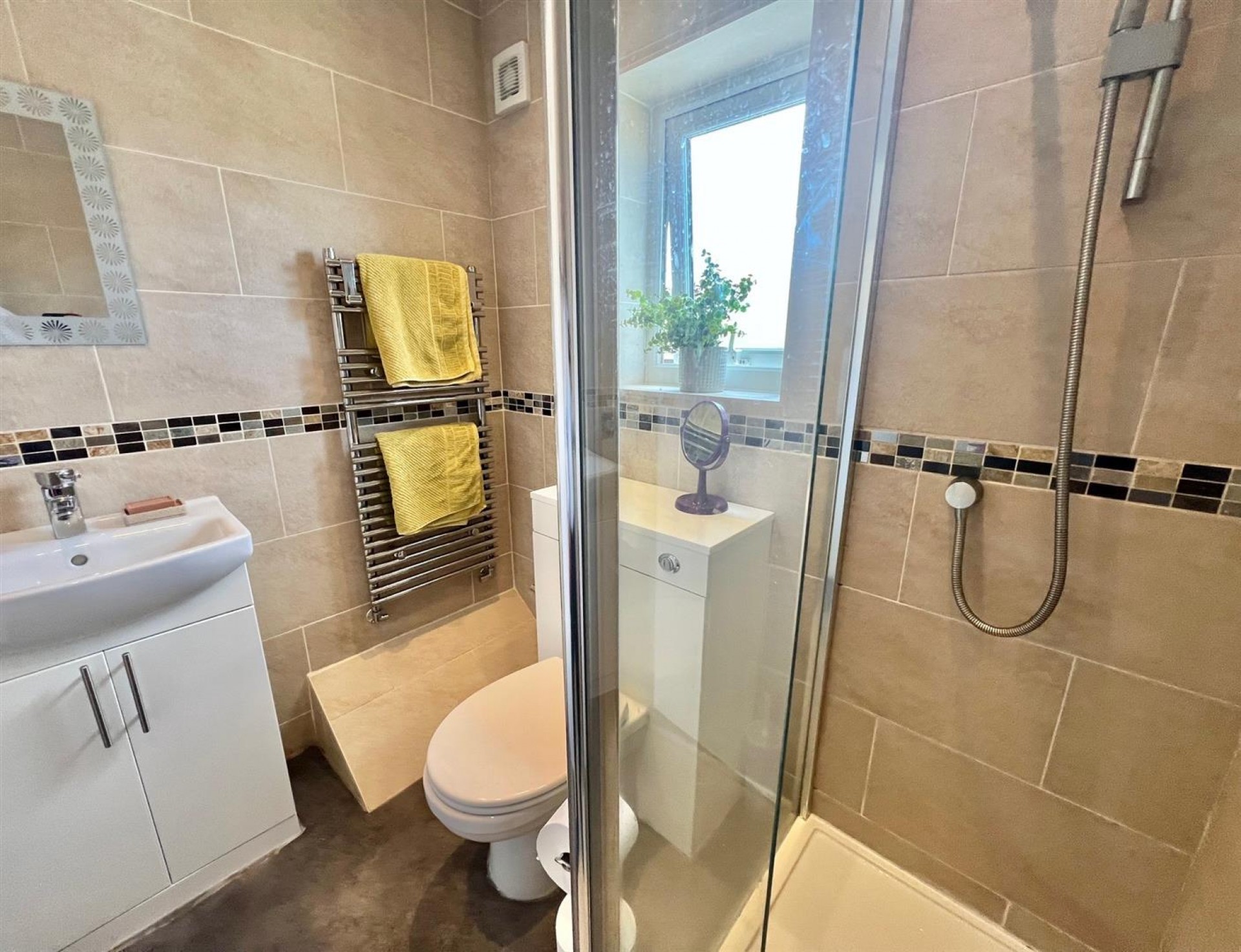 Images for Wiggan Lane, Sheepridge, Huddersfield