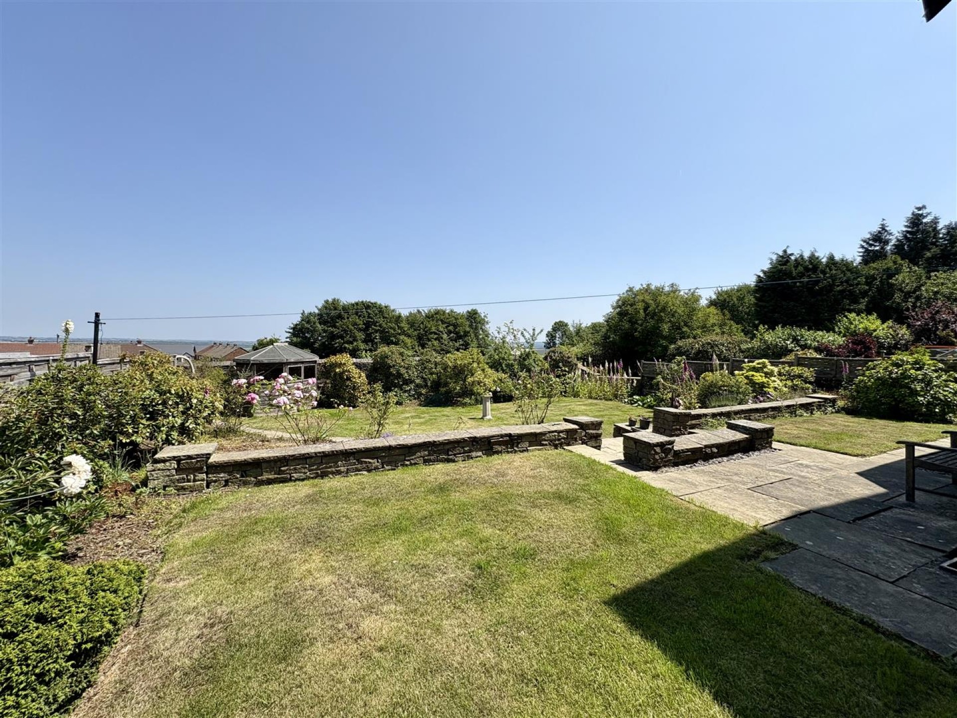 Images for Yew Trees, Southowram, Halifax