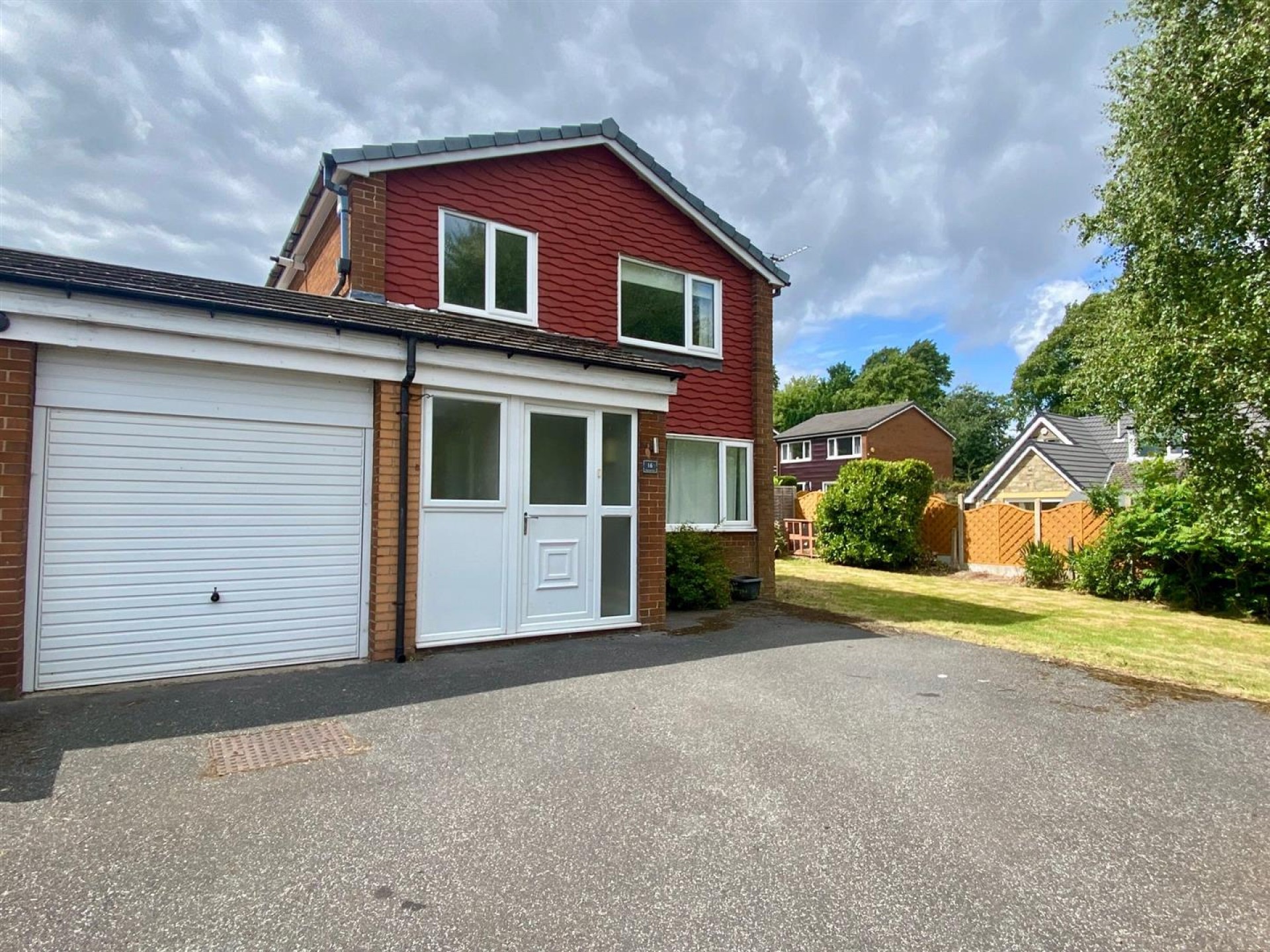 Images for Butterwood Close, Huddersfield
