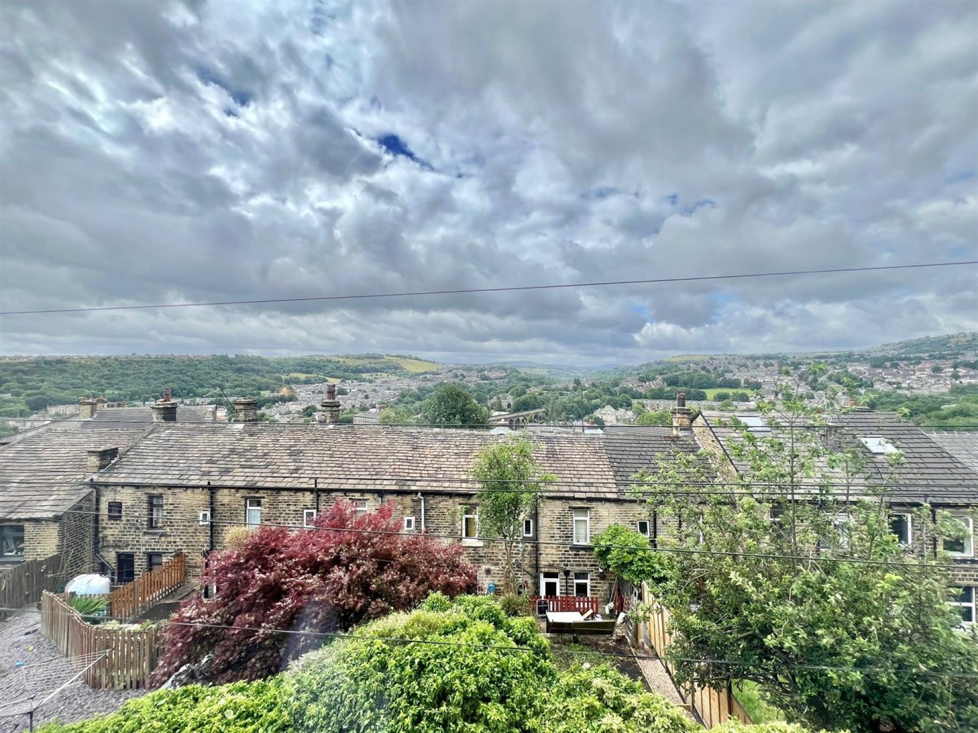 Images for Cliffe End Road, Huddersfield