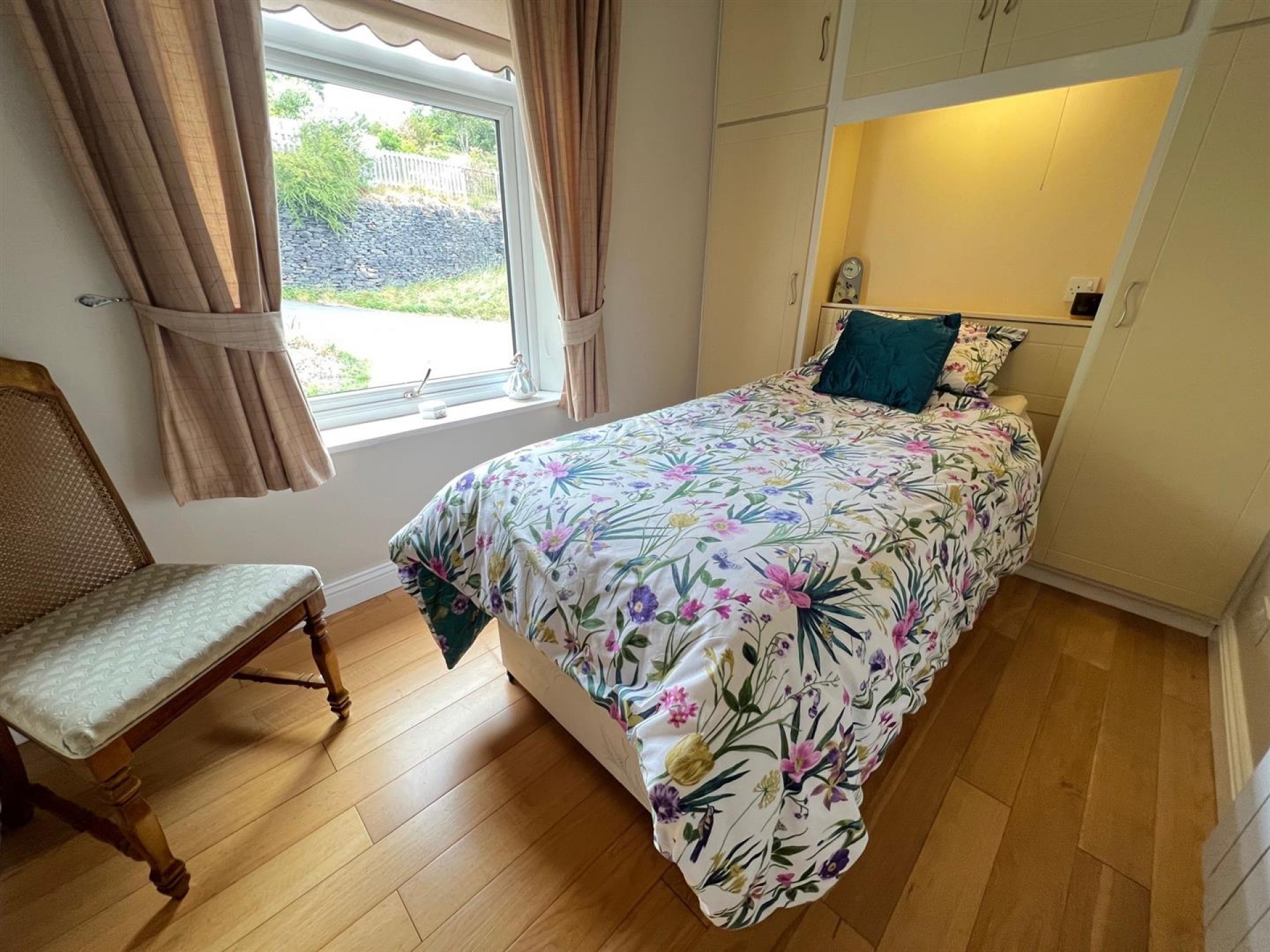 Images for Cliffe End Road, Huddersfield