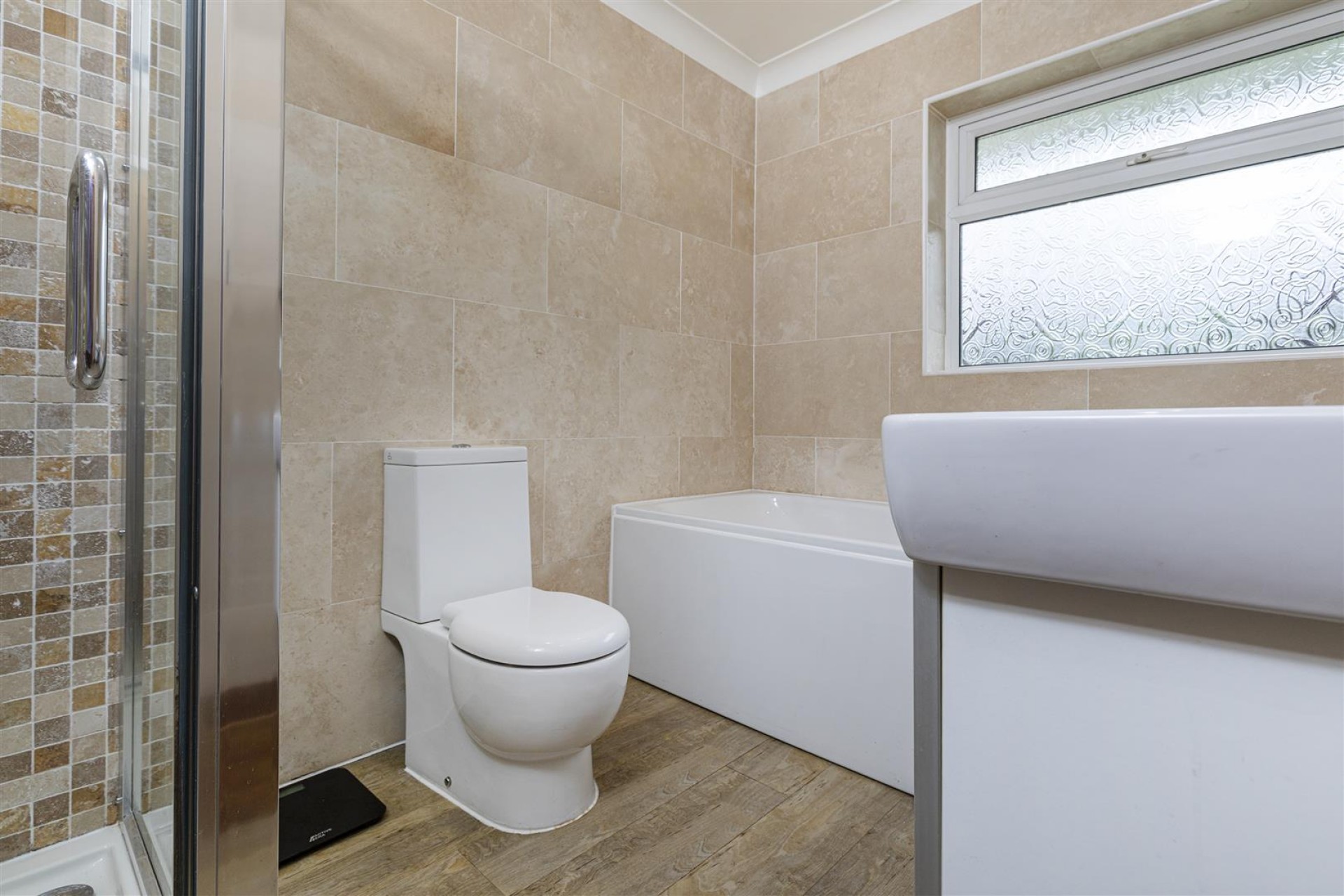Images for Gleneagles Way, Fixby