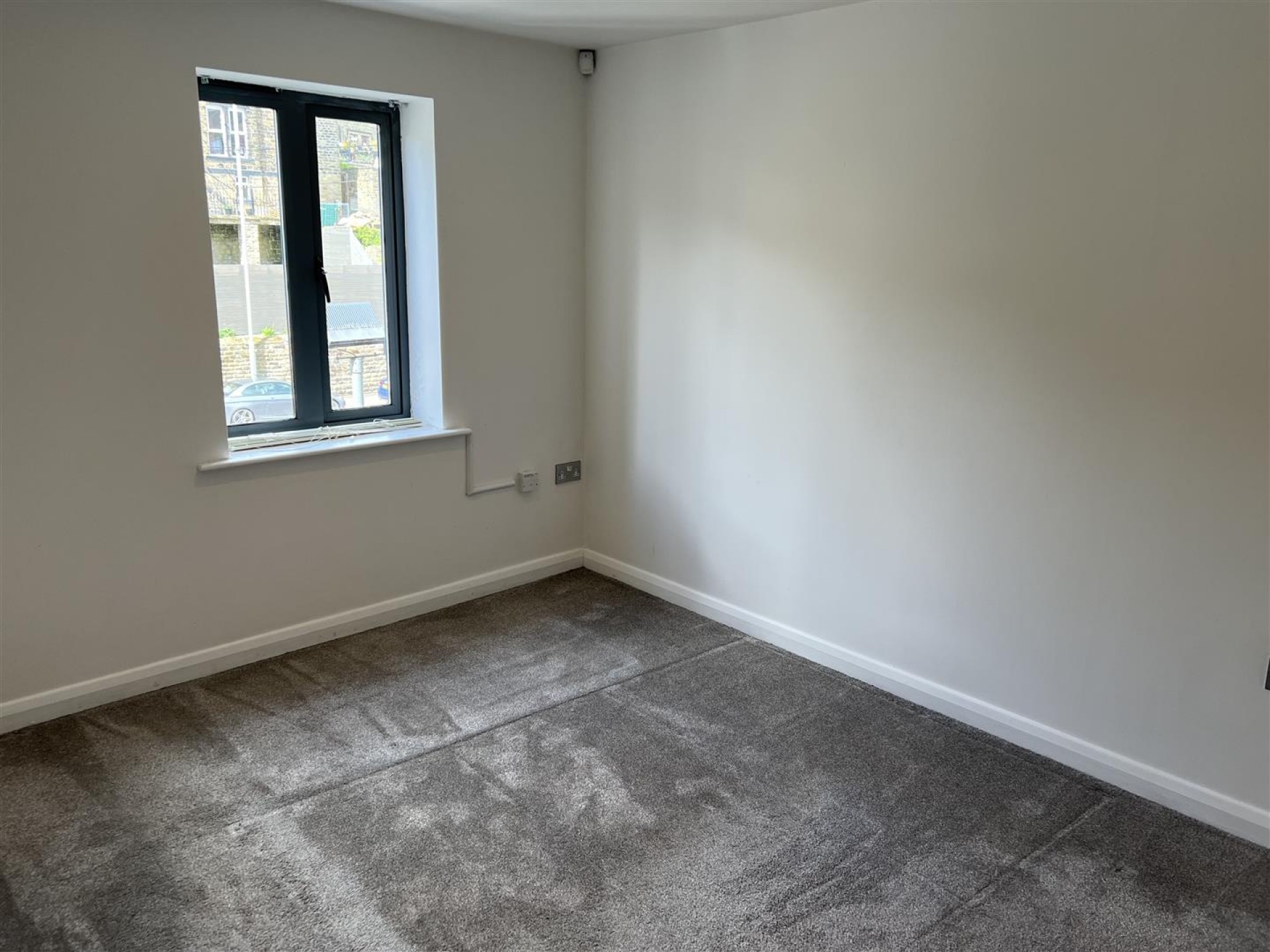 Images for The Central, Oldham Road, Ripponden