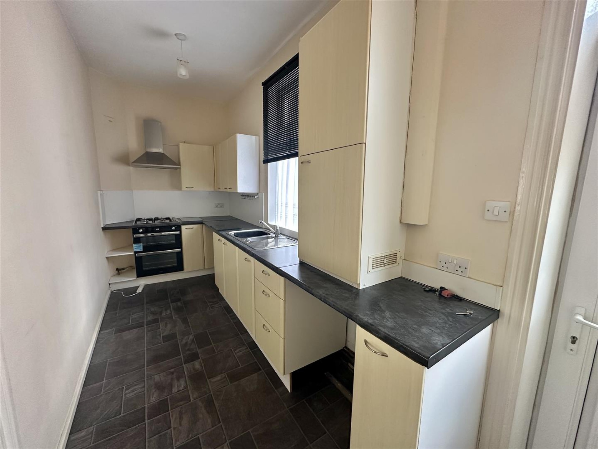 Images for Holdsworth Street, Cleckheaton