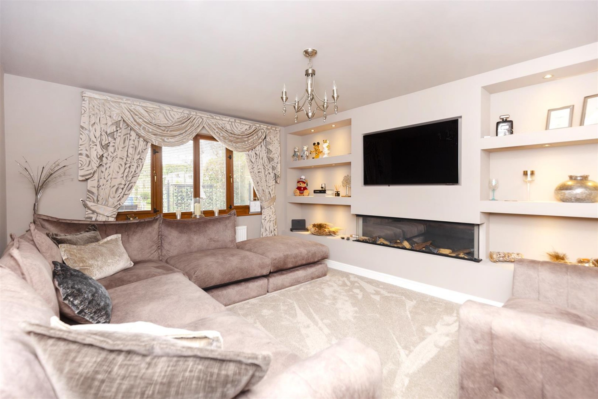 Images for Dewsbury Road, Rastrick, Brighouse