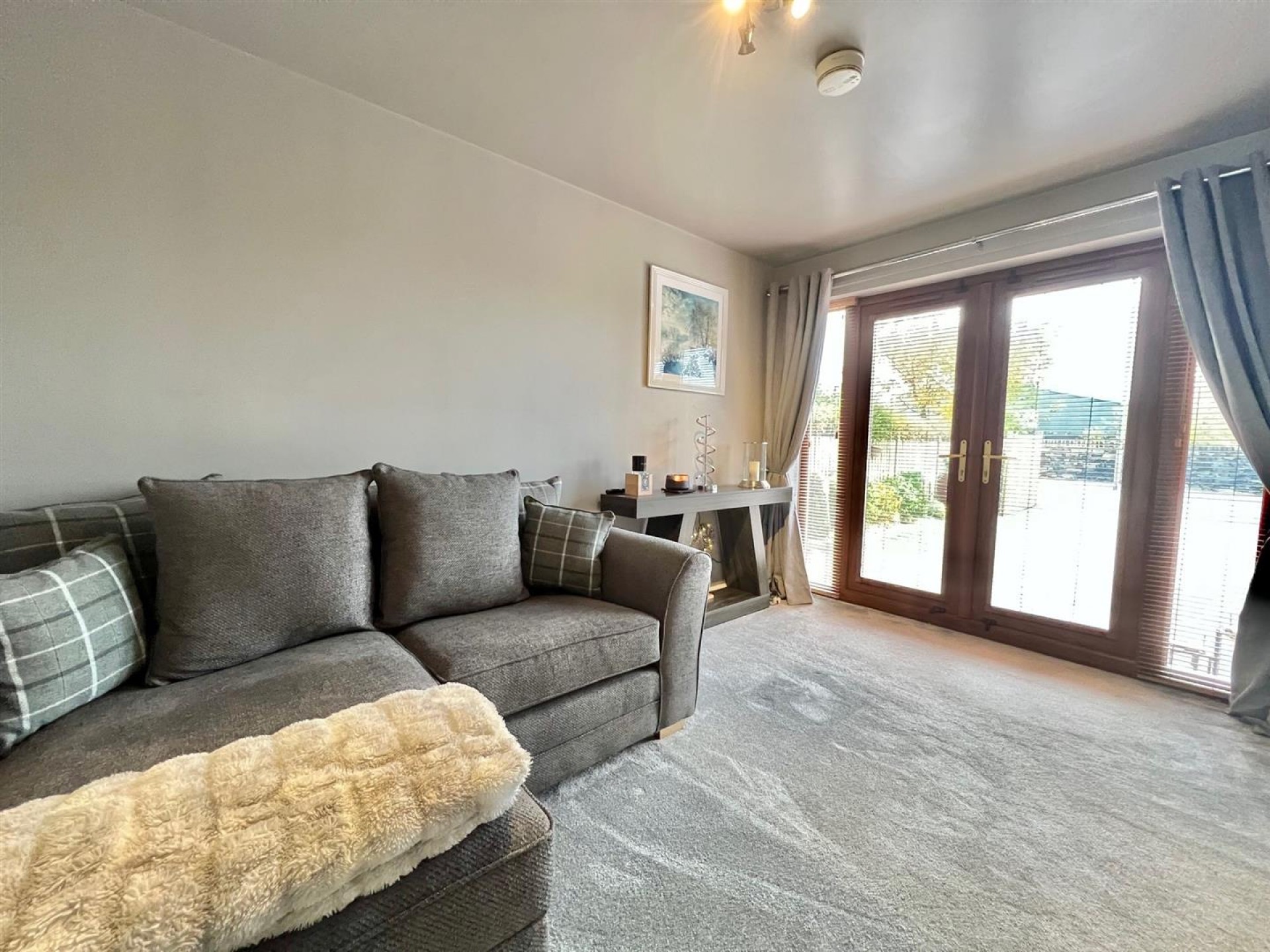 Images for Dewsbury Road, Rastrick, Brighouse