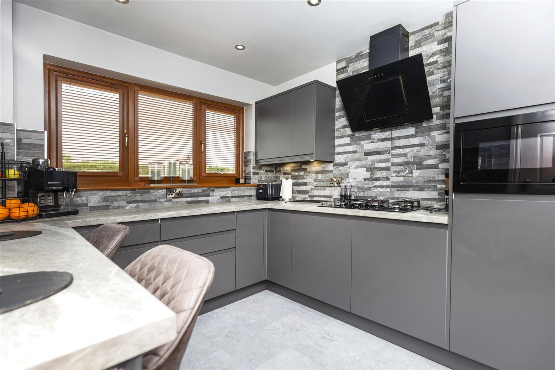 Images for Dewsbury Road, Rastrick, Brighouse