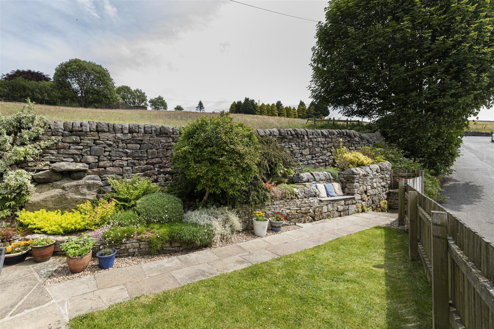 Images for Wainstalls Lane, Halifax