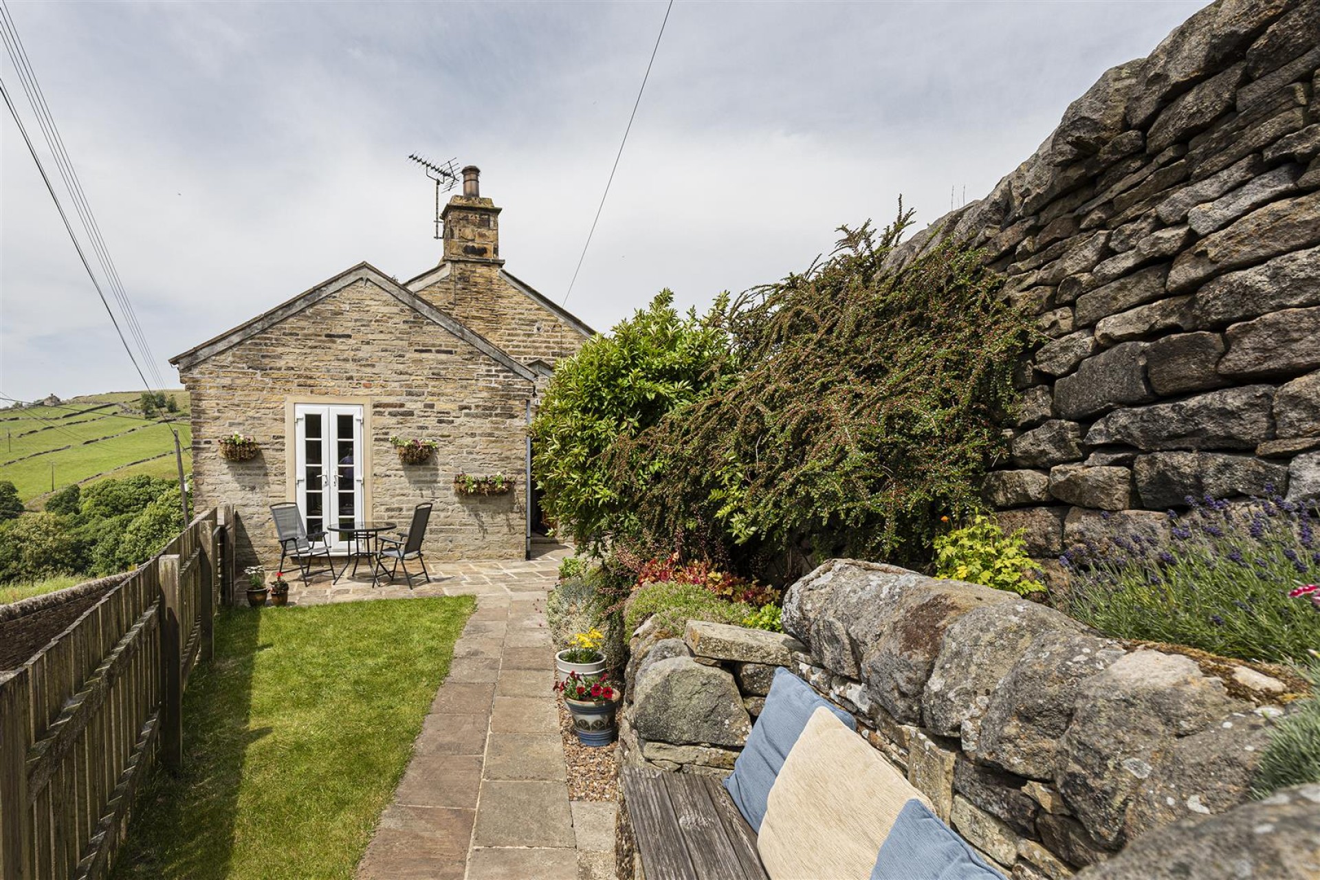 Images for Wainstalls Lane, Halifax