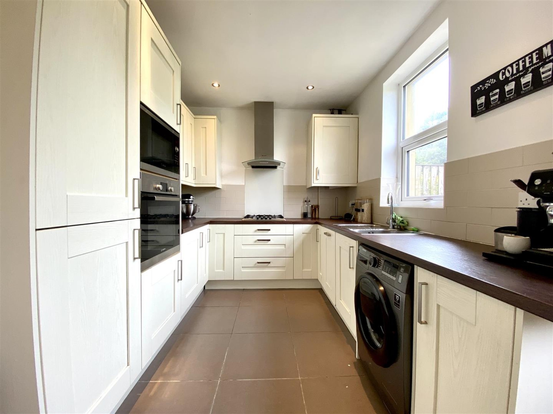Images for Yew Tree Road, Huddersfield
