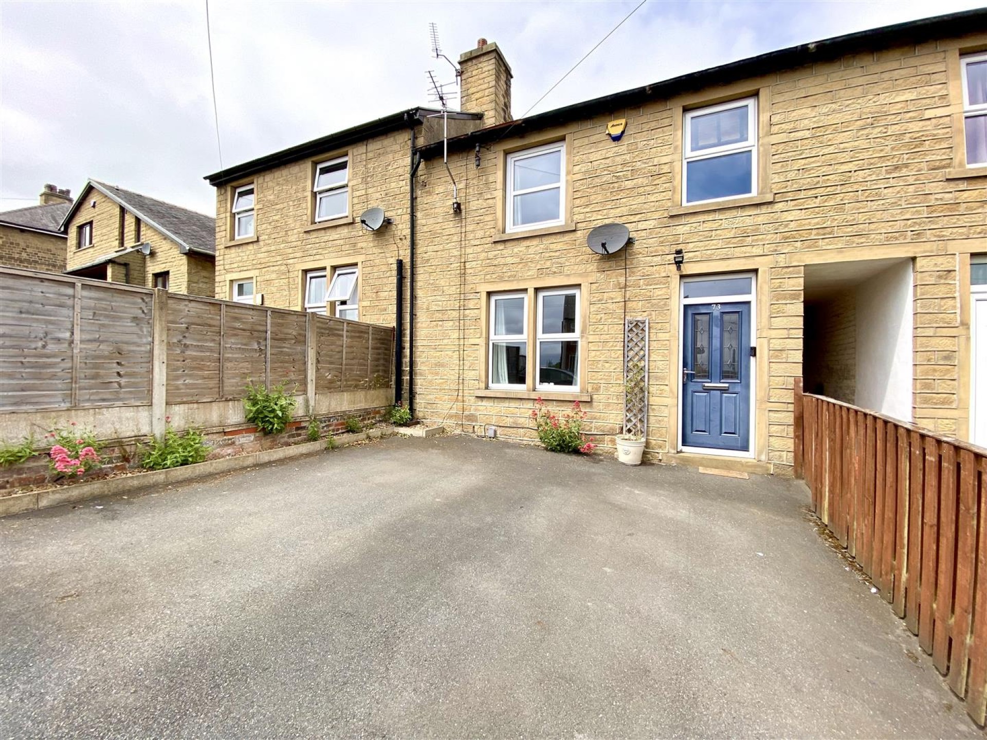 Images for Yew Tree Road, Huddersfield