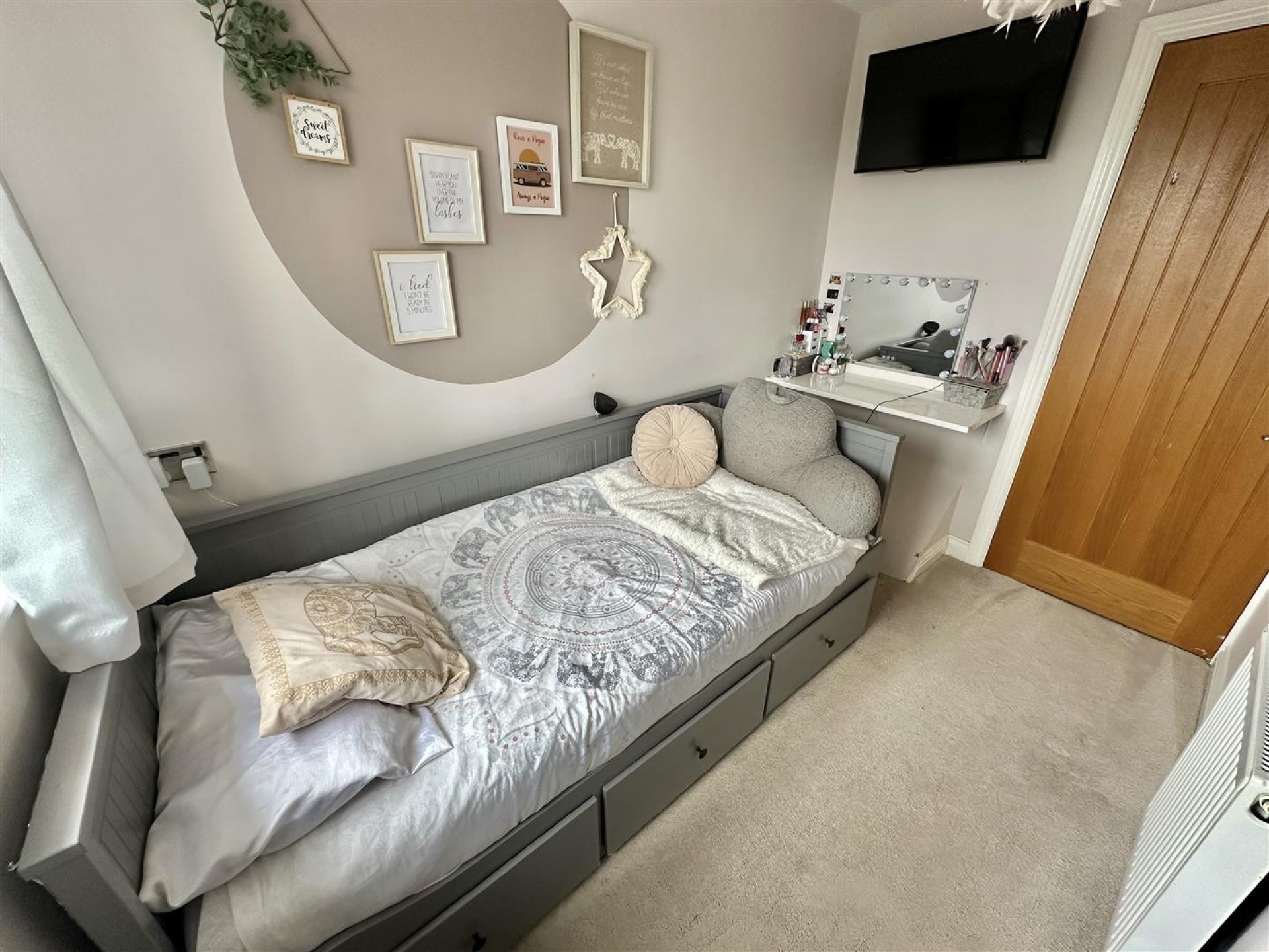 Images for Park Avenue, Liversedge