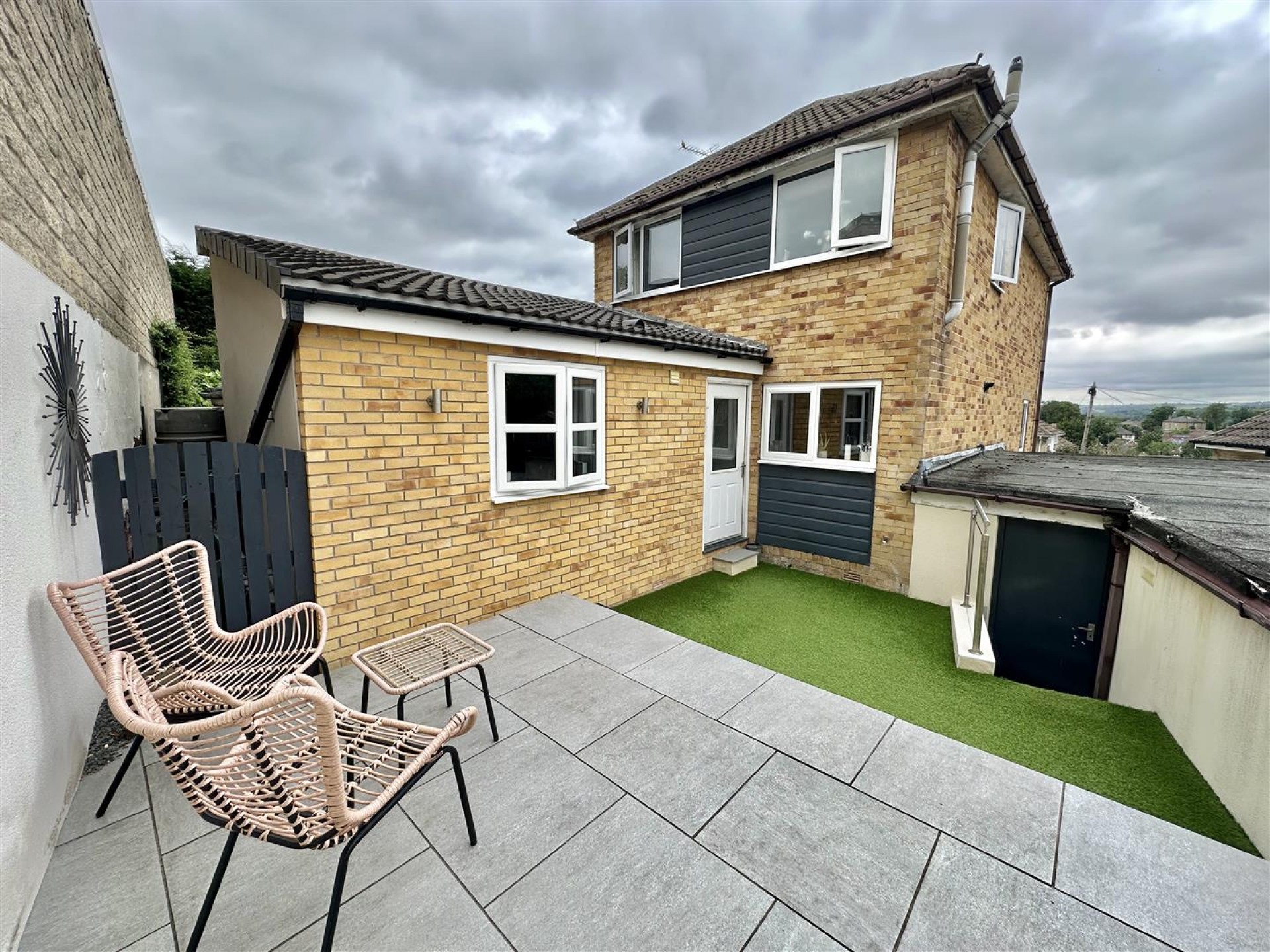 Images for Park Avenue, Liversedge
