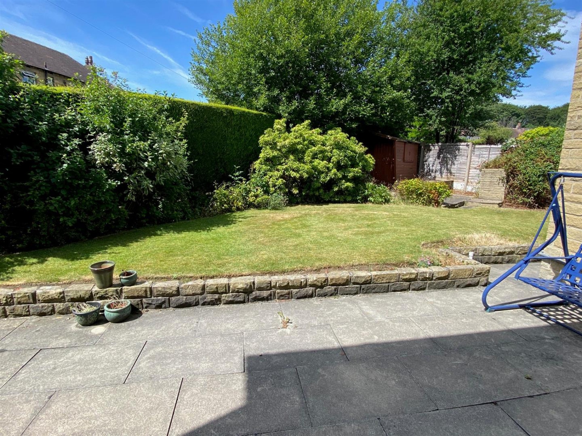 Images for Broadgate, Almondbury, Huddersfield