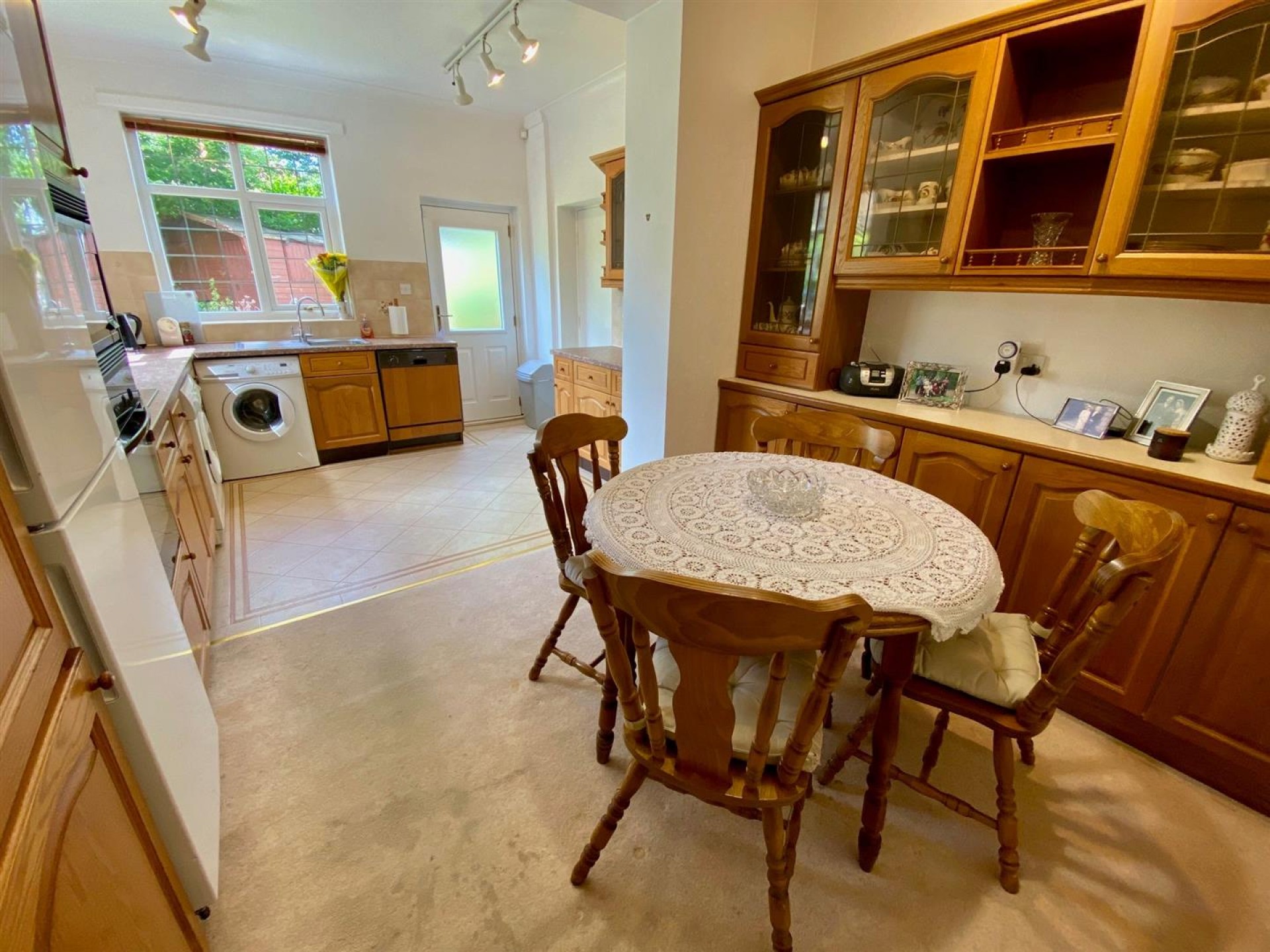 Images for Broadgate, Almondbury, Huddersfield
