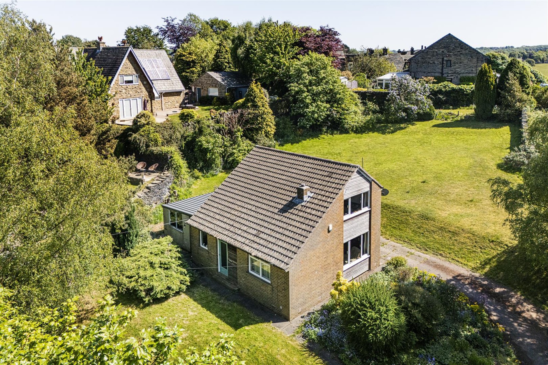 Images for Garner Lane, Kirkburton, Huddersfield