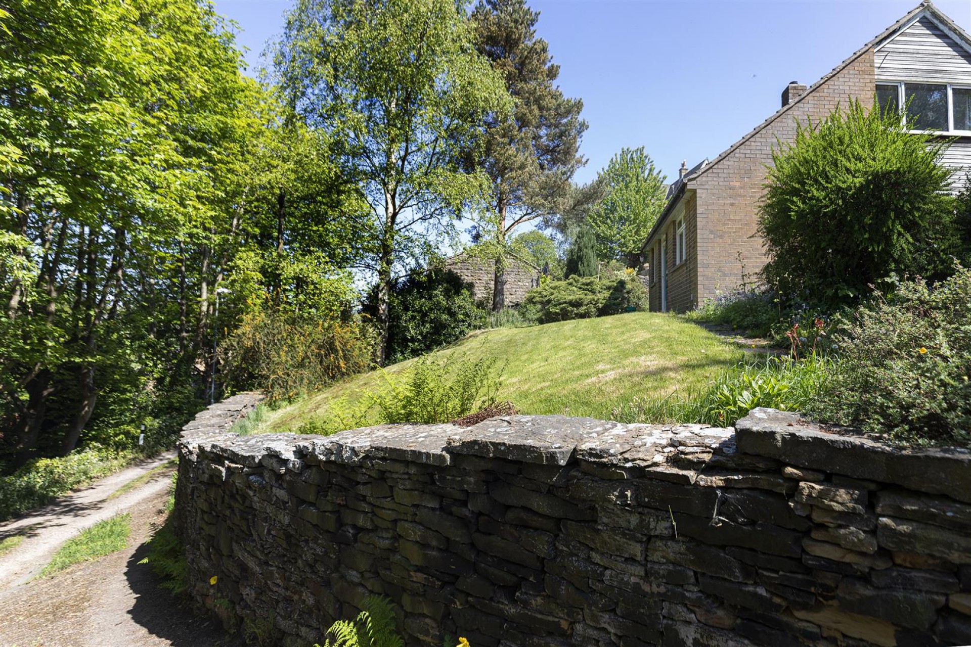 Images for Garner Lane, Kirkburton, Huddersfield
