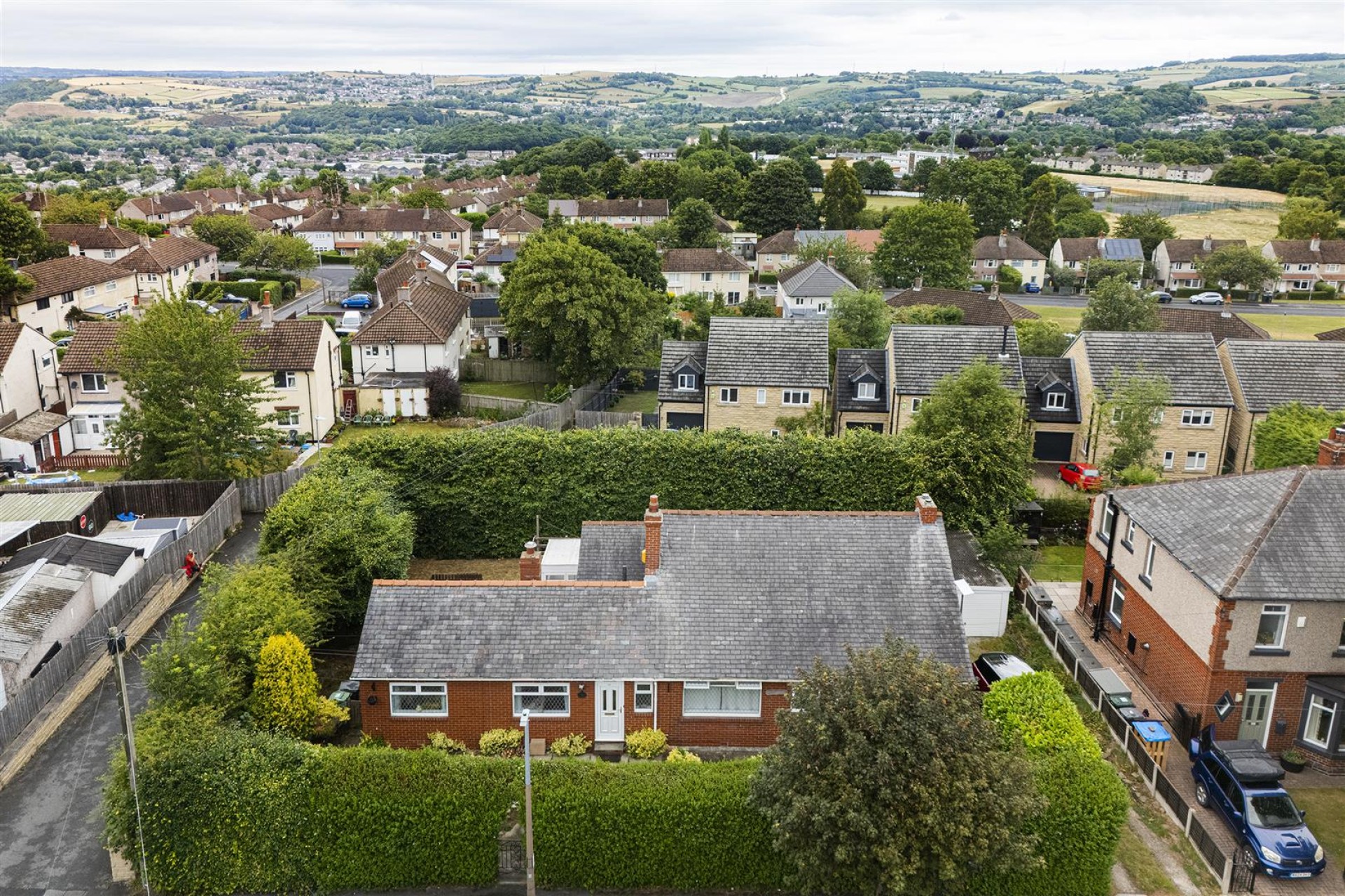 Images for Town End, Almondbury, Huddersfield