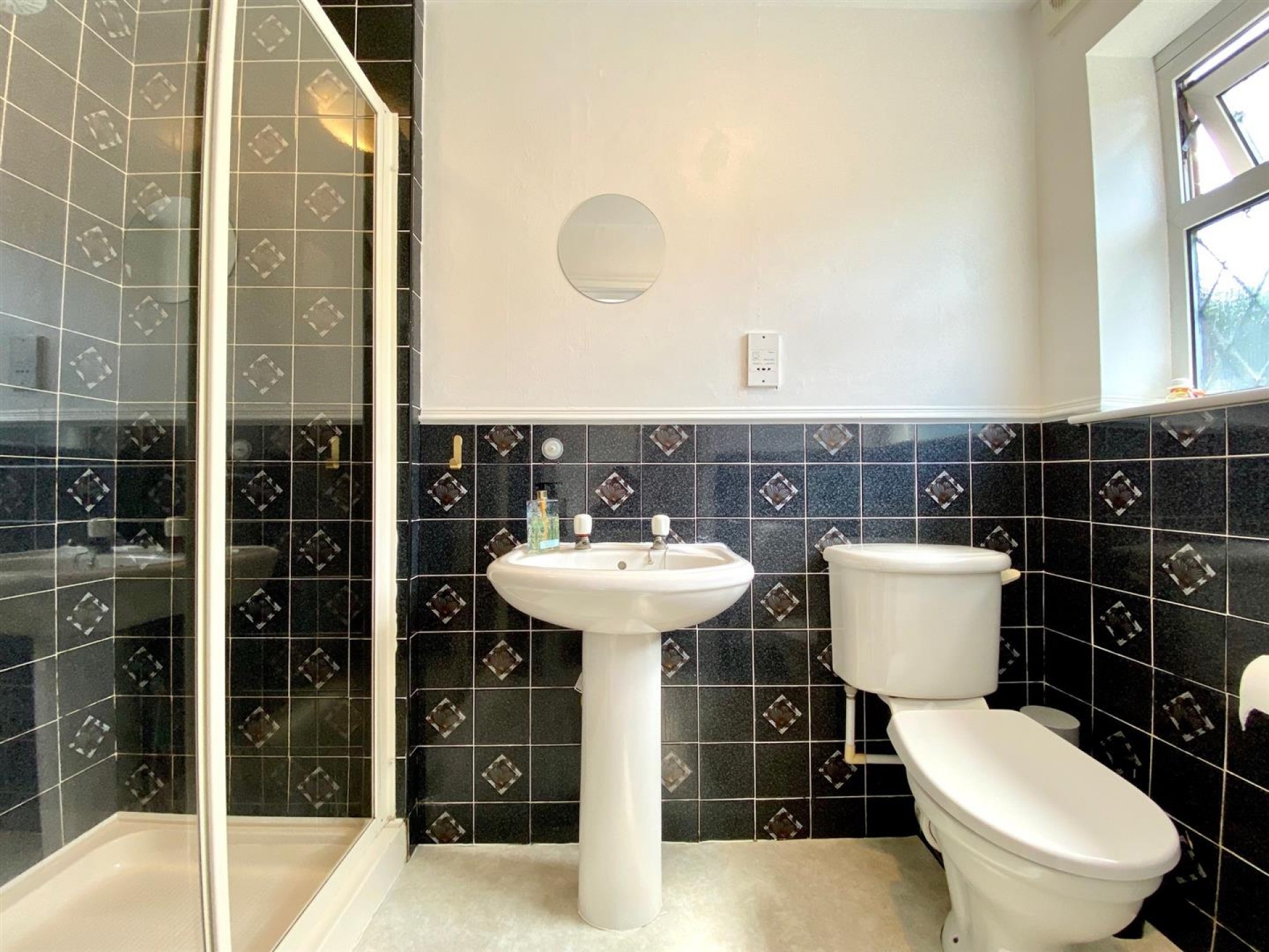 Images for Town End, Almondbury, Huddersfield