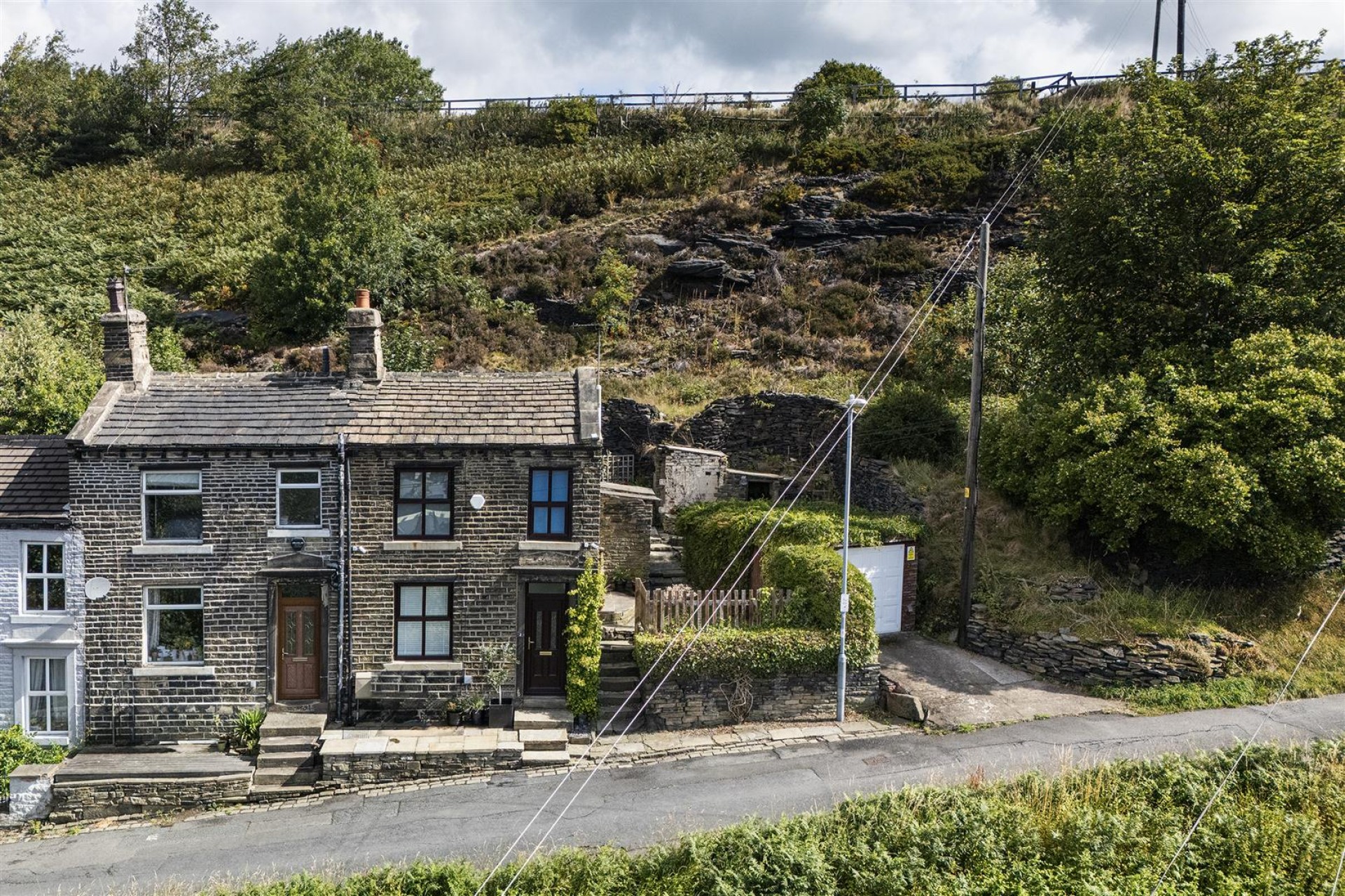 Images for Edge Terrace, Huddersfield