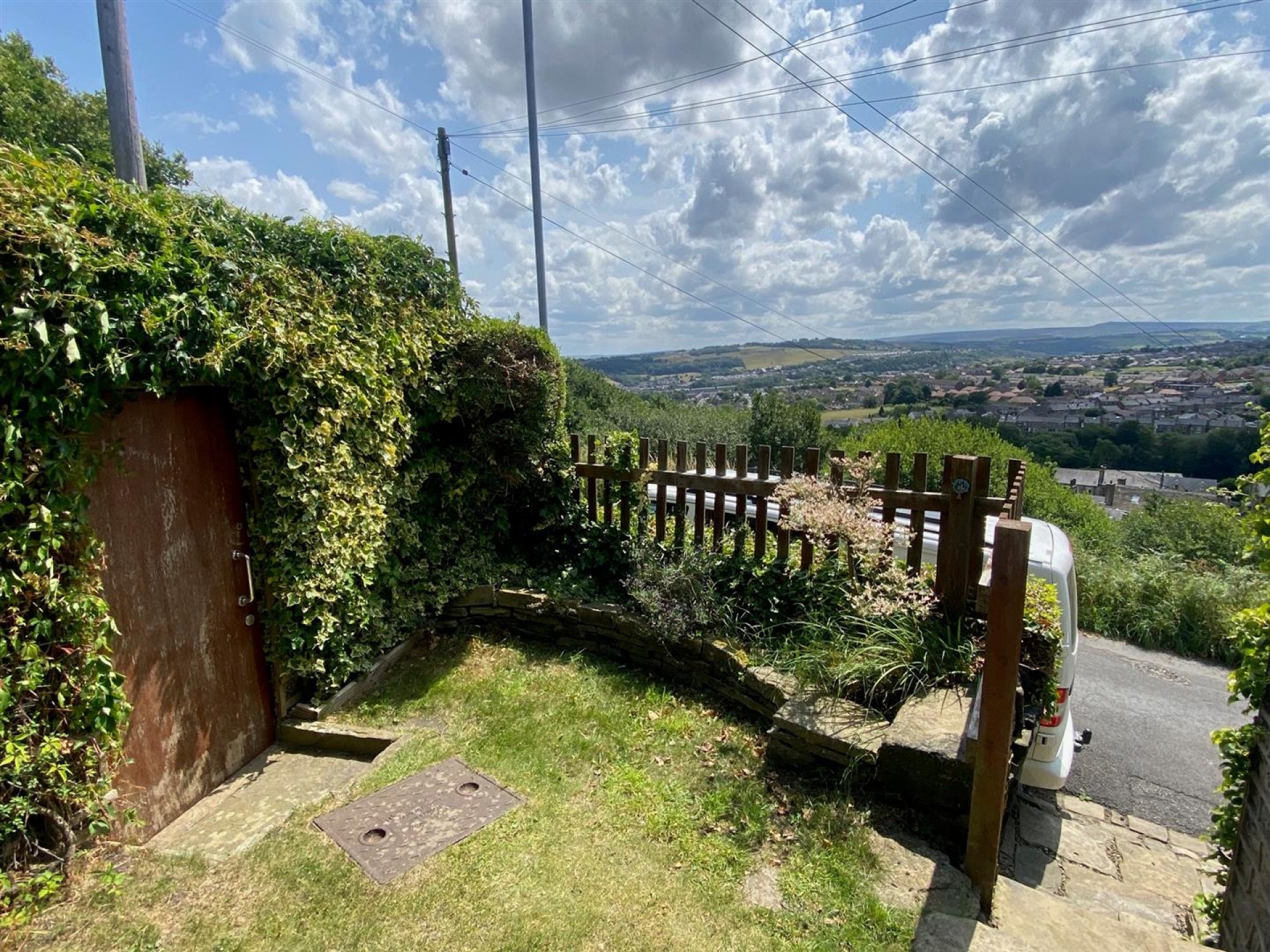 Images for Edge Terrace, Huddersfield