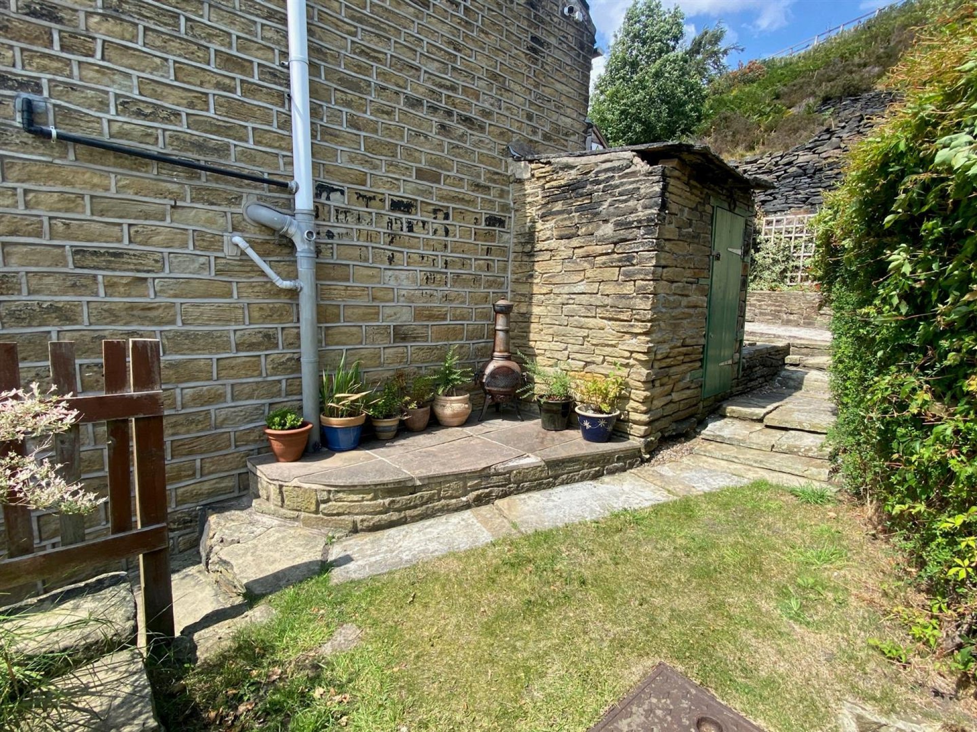 Images for Edge Terrace, Huddersfield