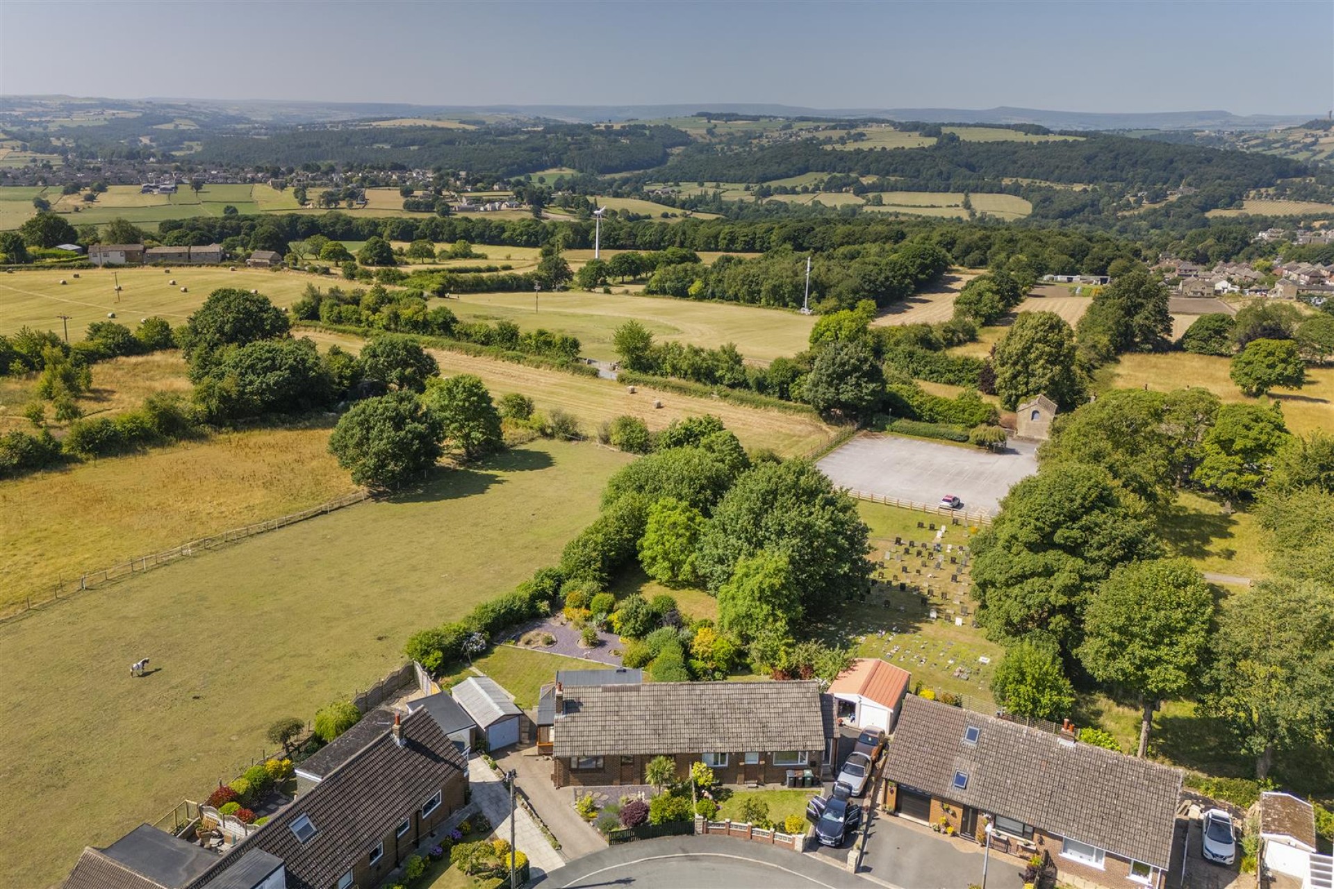 Images for Lydgate Drive, Lepton, Huddersfield