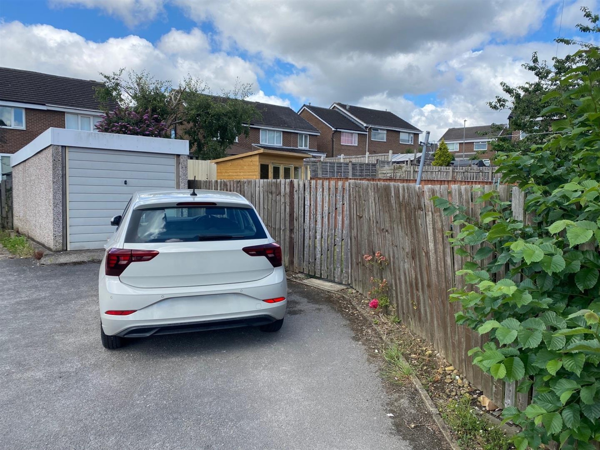 Images for Woodlands Close, Huddersfield