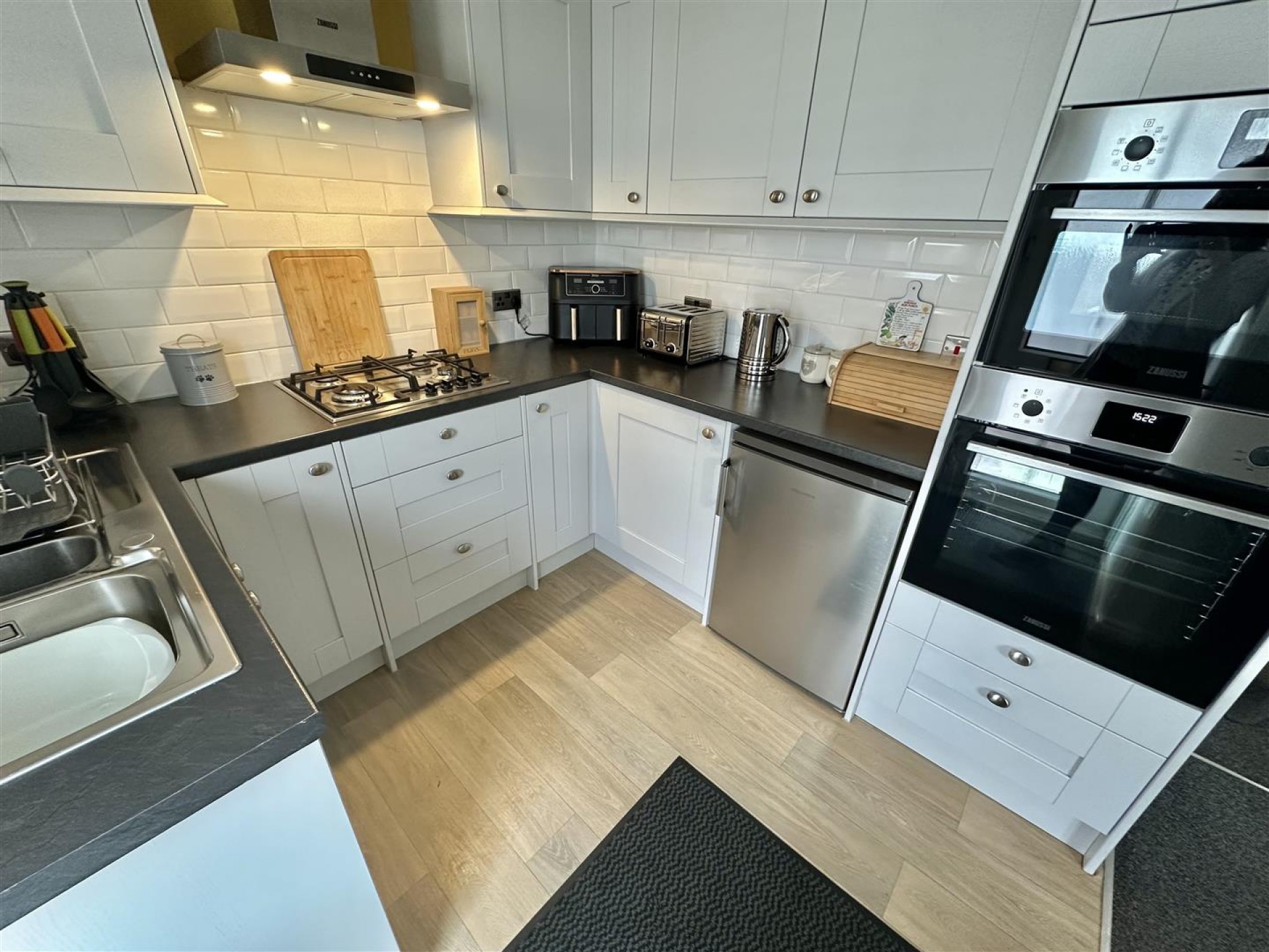 Images for Lawrence Crescent, Heckmondwike