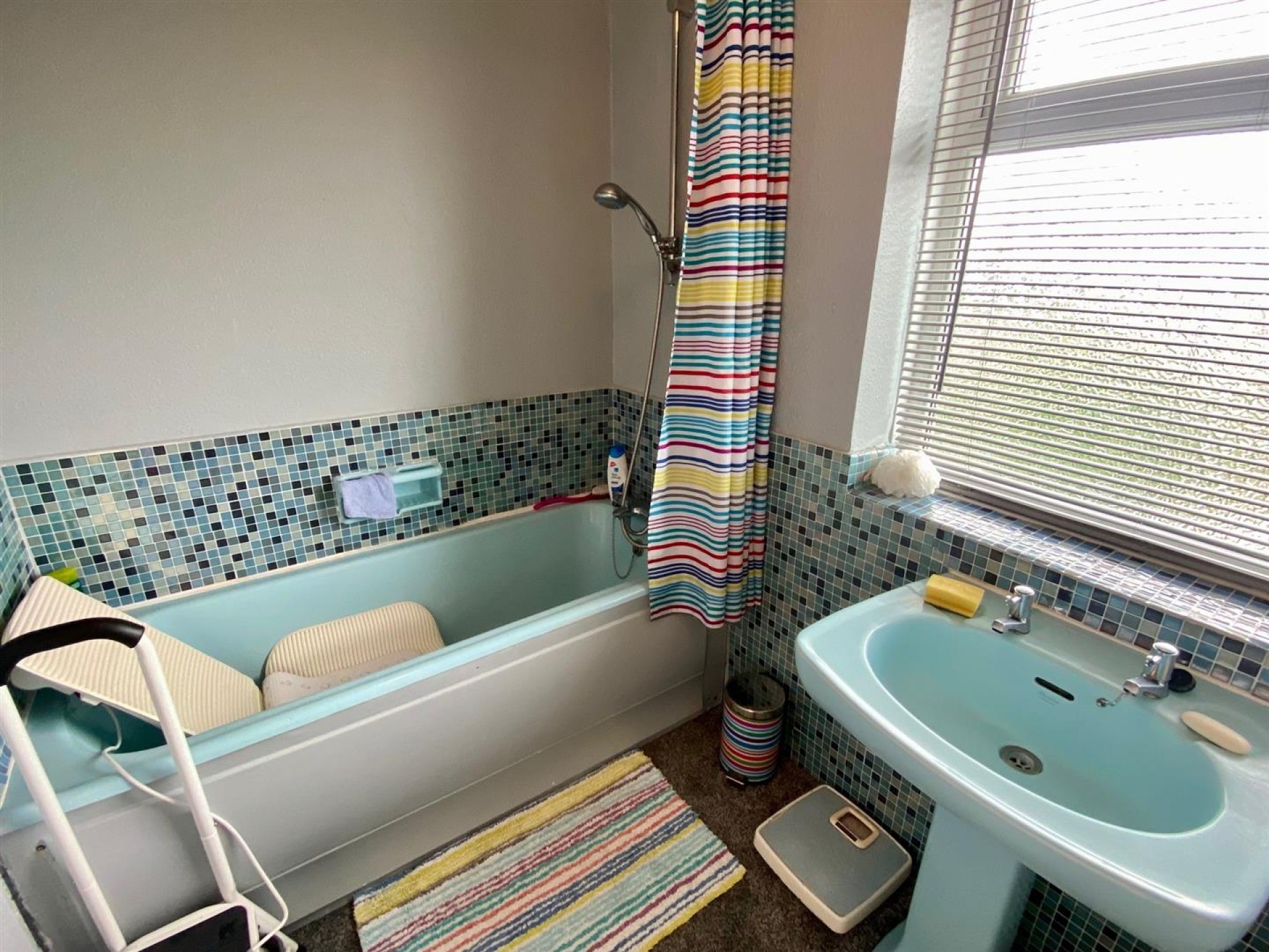 Images for Roslyn Avenue, Huddersfield