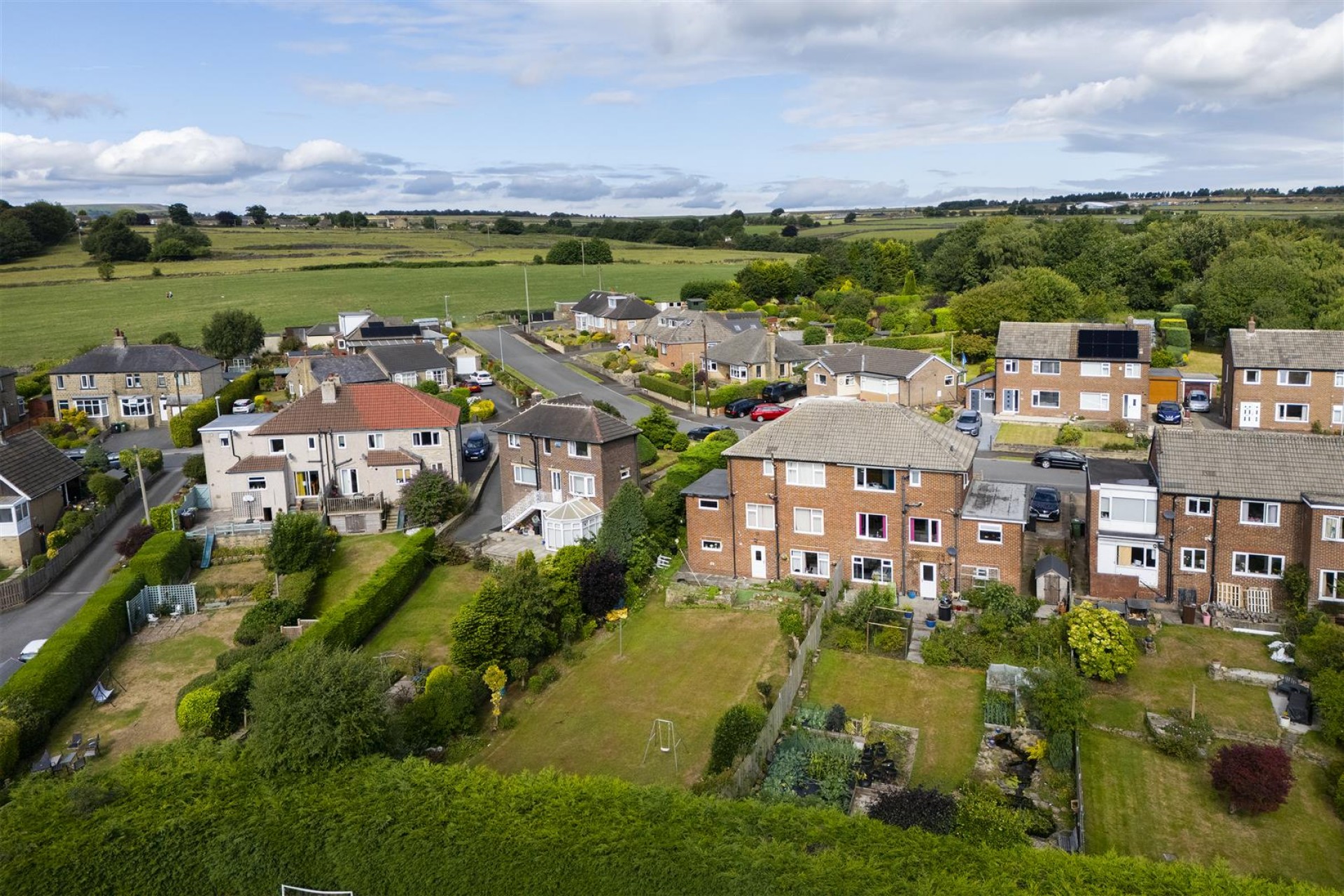 Images for Roslyn Avenue, Huddersfield