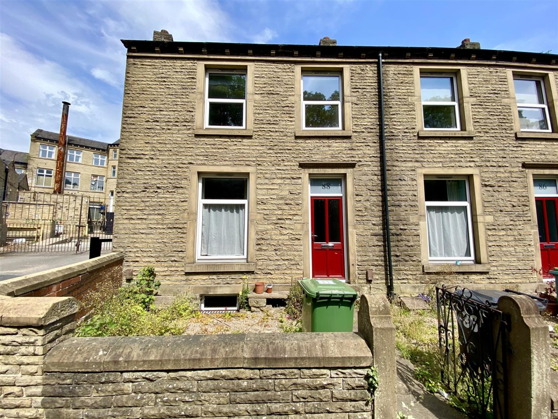 Images for Willow Lane, Huddersfield